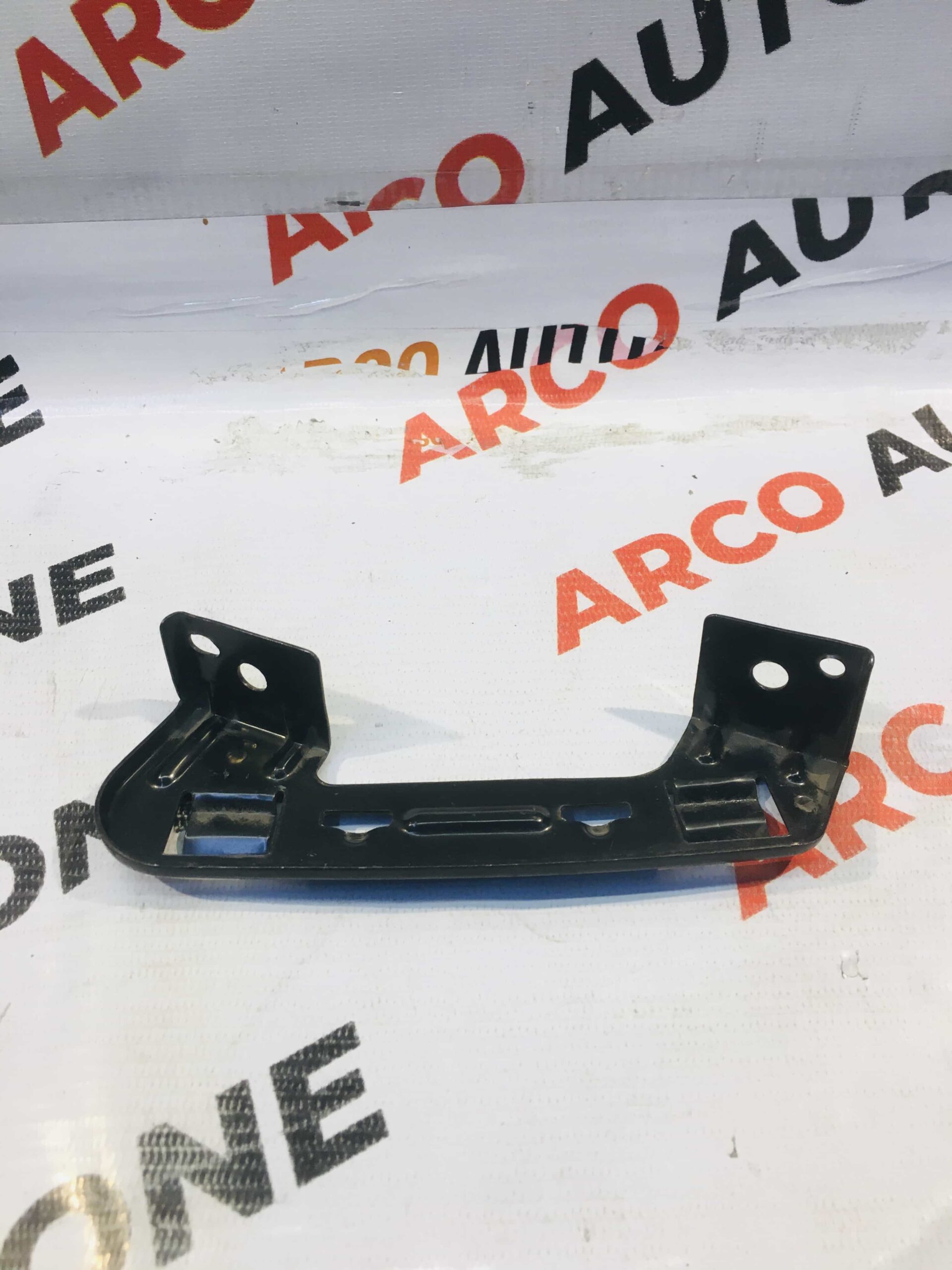 HEAD LIGHT BRACKET I10 RIGHT HYU 865520X200