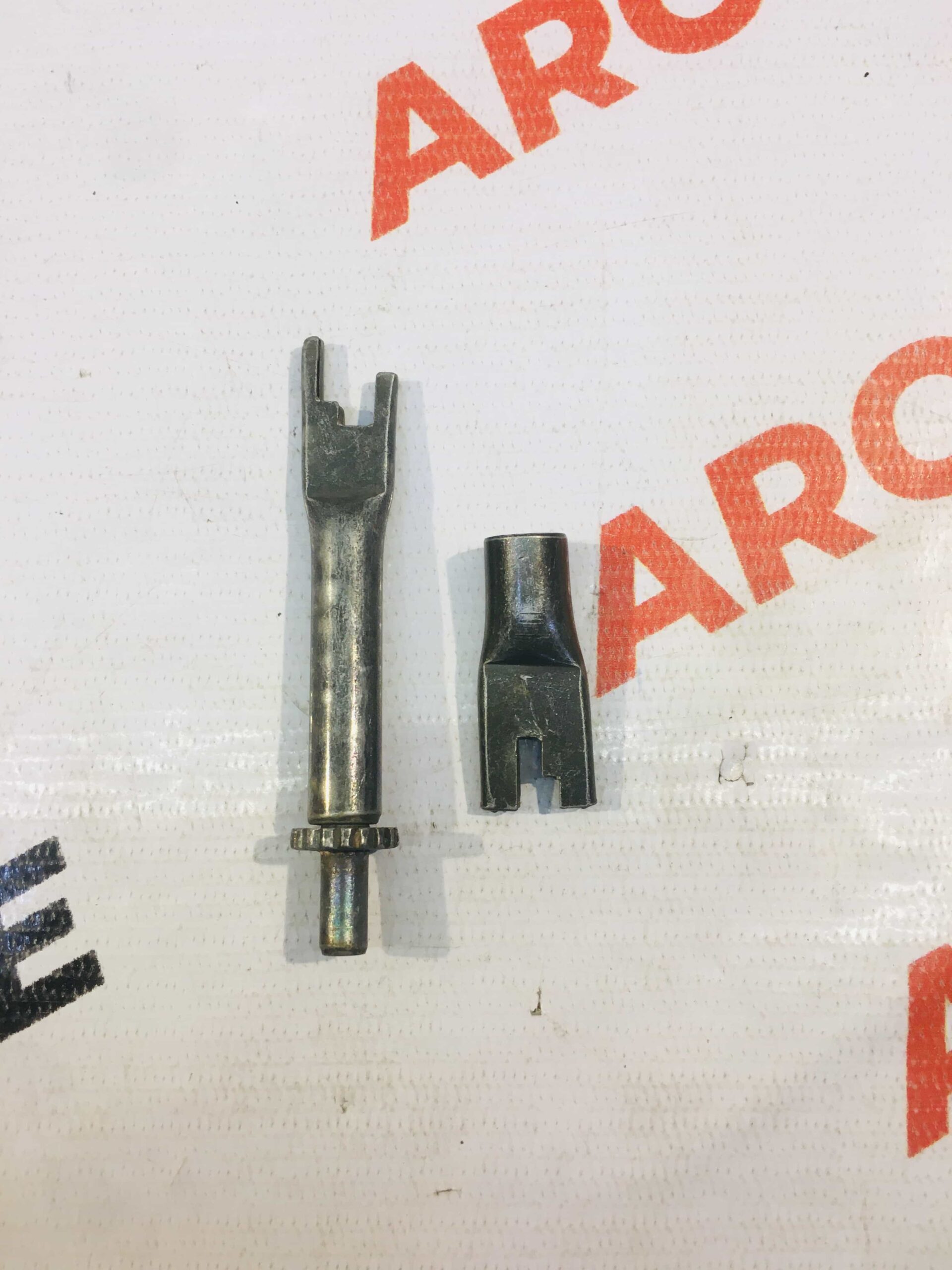 BRAKE SHOE ADJUSTER EACH EON GRAND VERNA ELITE