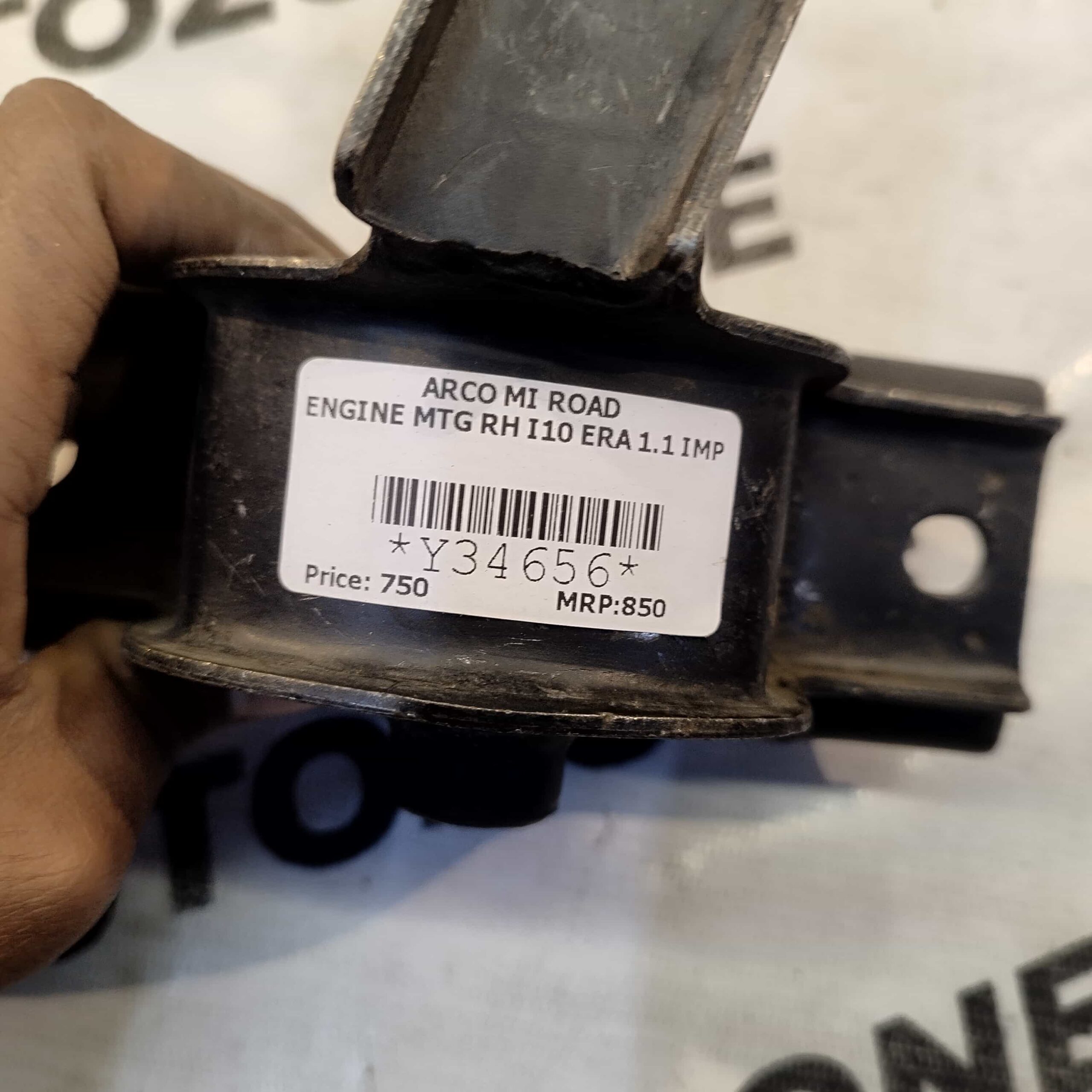 ENGINE MOUNTING RIGHT I10 ERA 1.1 IMP