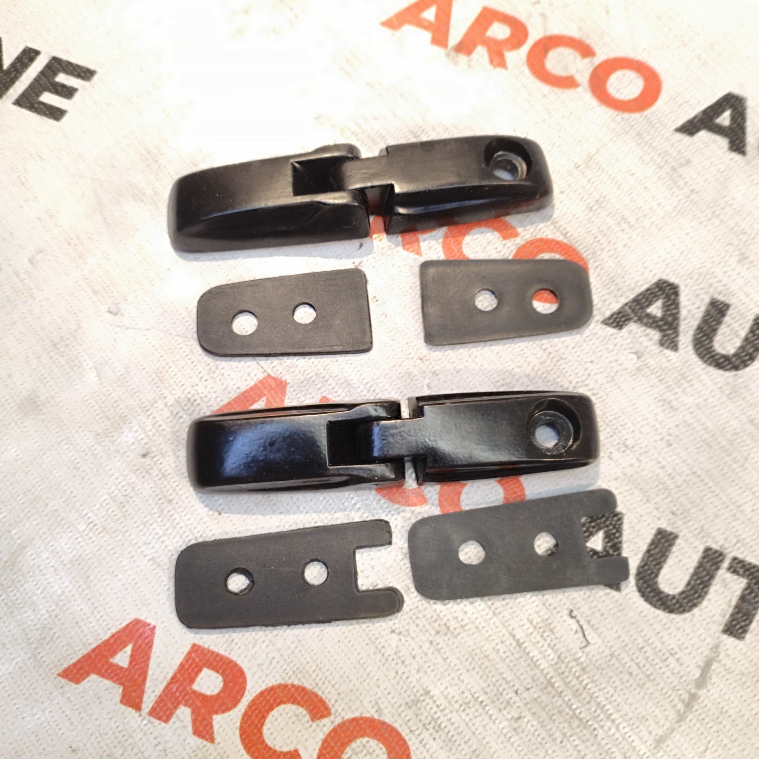 DICKY HINGE SET MARUTI VAN CI CI1878