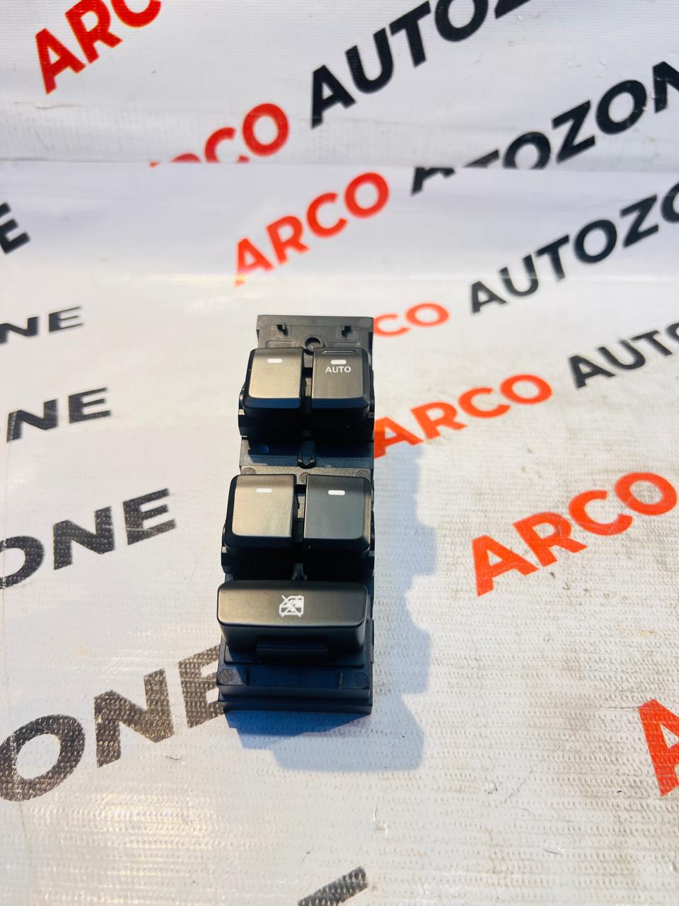 POWER WINDOW SWITCH MAIN ELITE 14 TO 18 GAPC