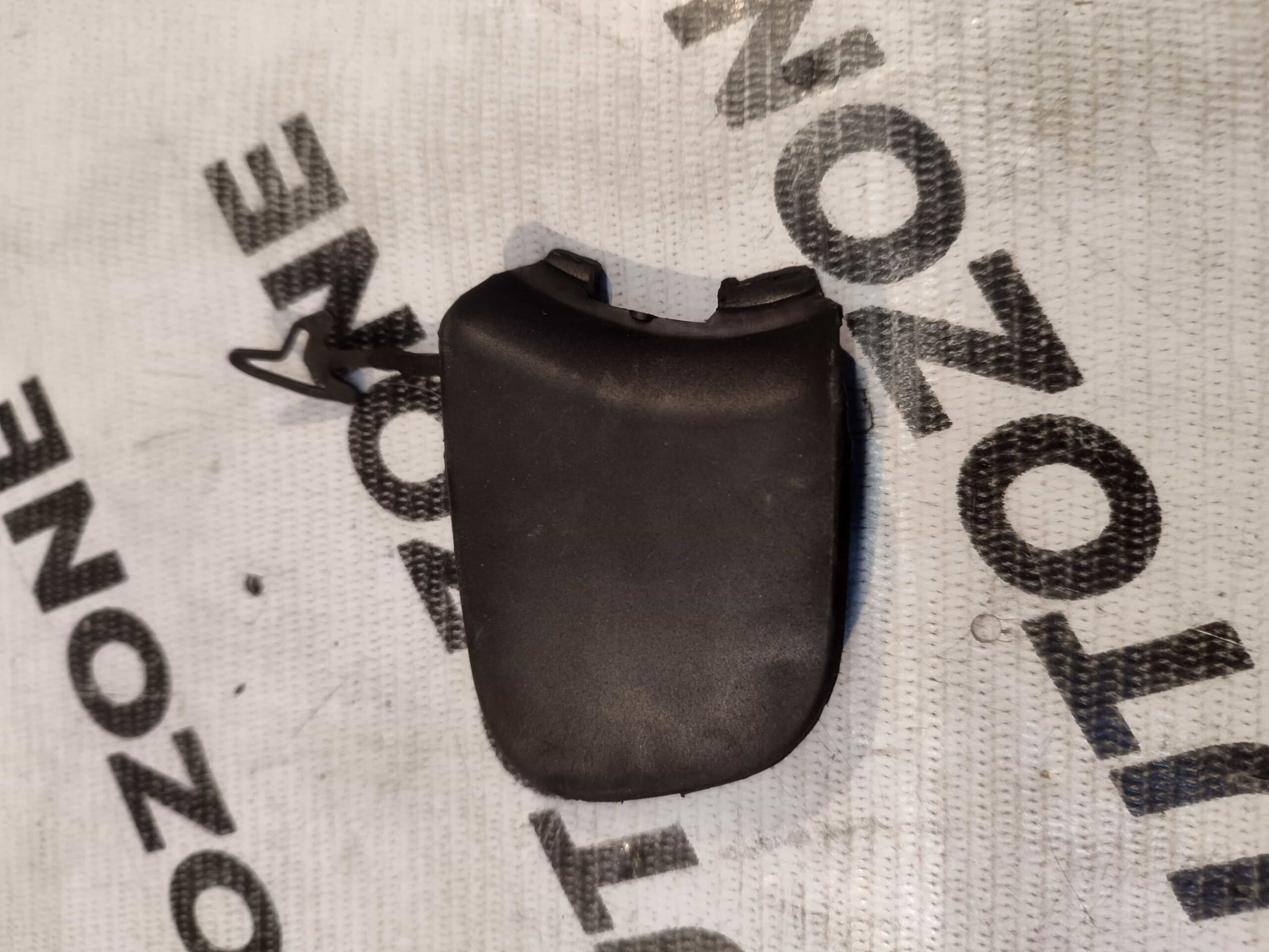 TOW CAP ECOSPORT T2 3239