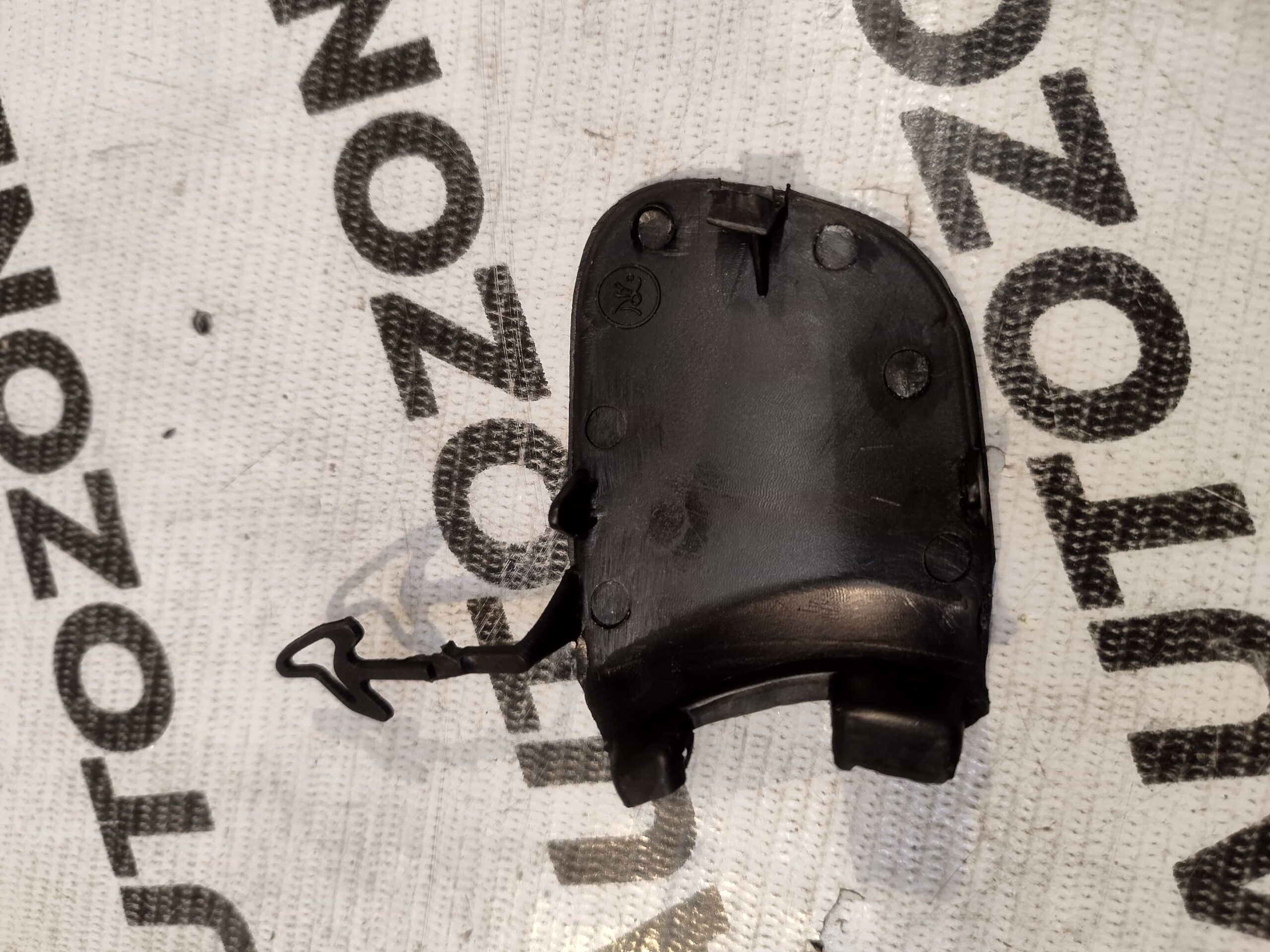 TOW CAP ECOSPORT T2 3239