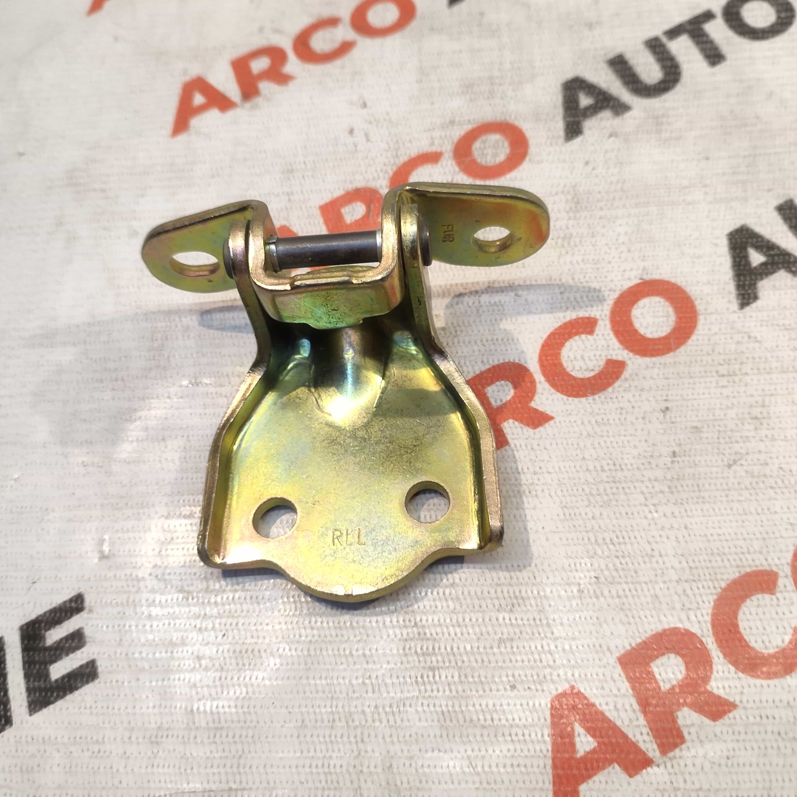 DOOR HINGES HYUNDAI REAR LEFT LOWER