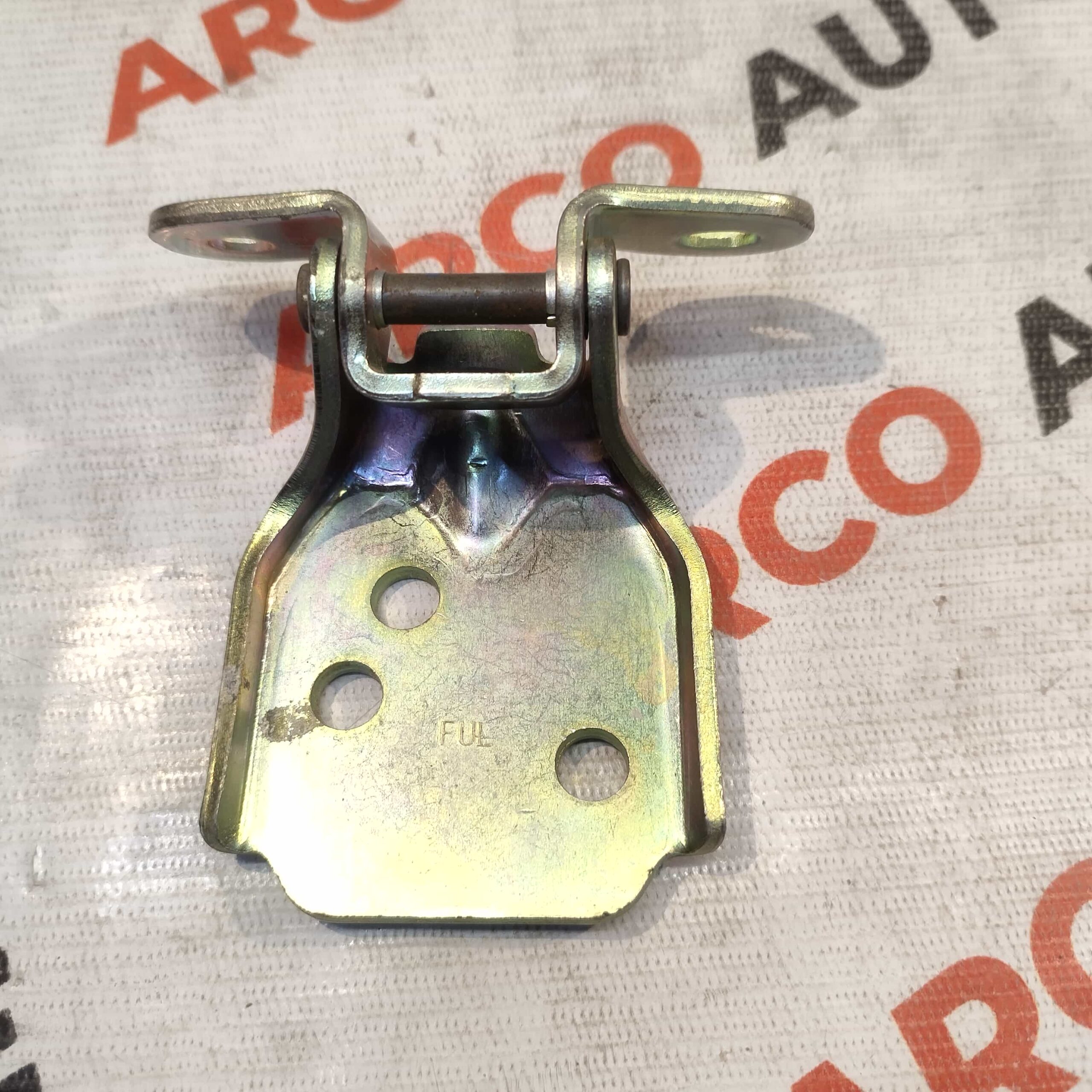 DOOR HINGES HYUNDAI FRONT LEFT UPPER