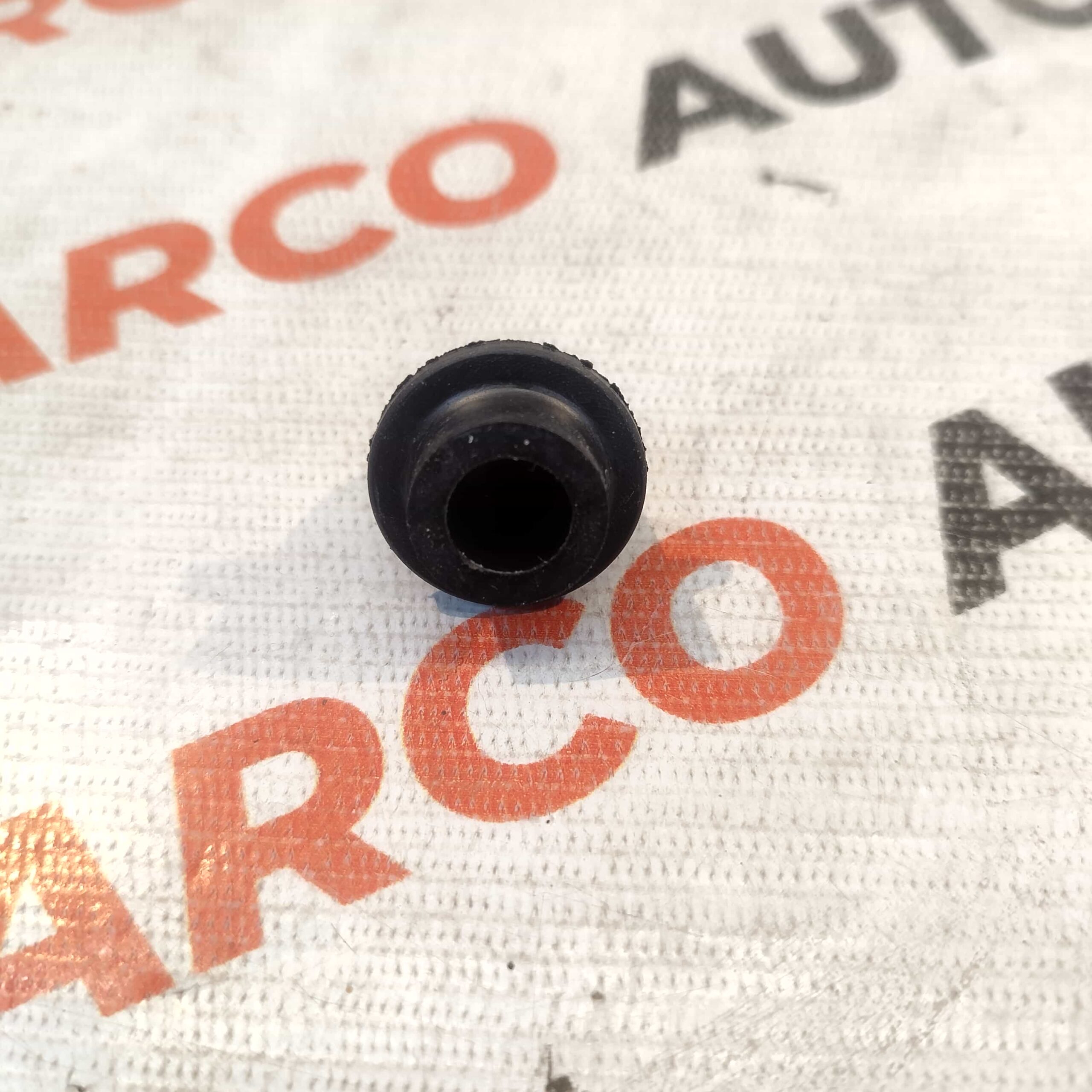 RADIATOR RUBBER DATSUN GO KWID REDIGO NE