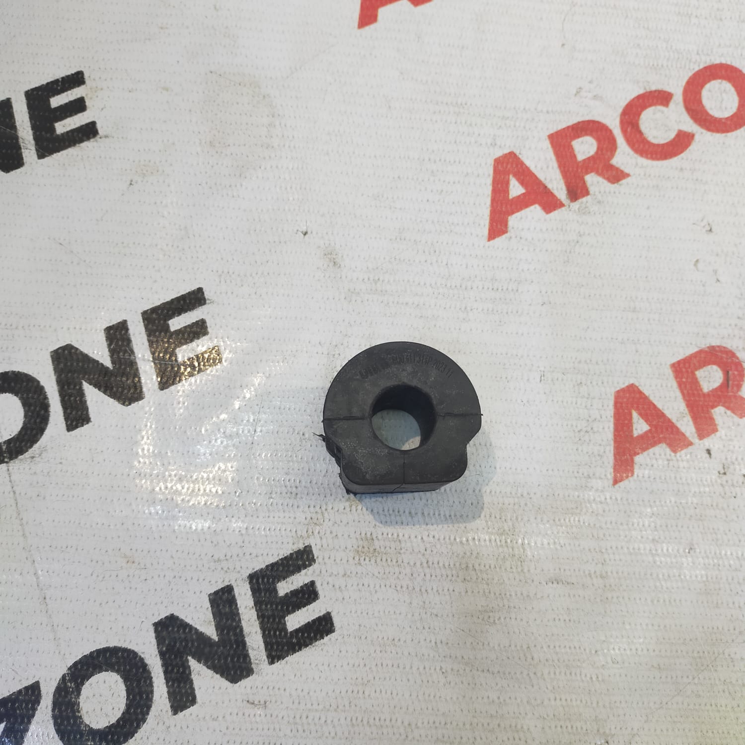 BALANCE ROD BUSH POLO VENTO RAPID VIKA 6Q0411314