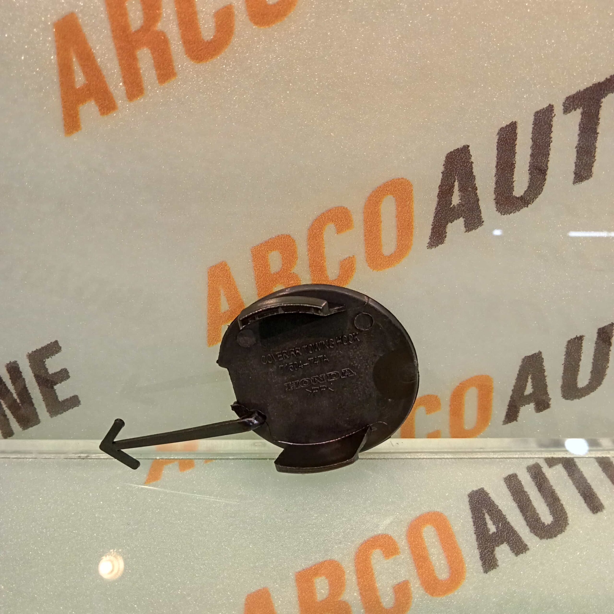 REAR TOW CAP AMAZE 2352