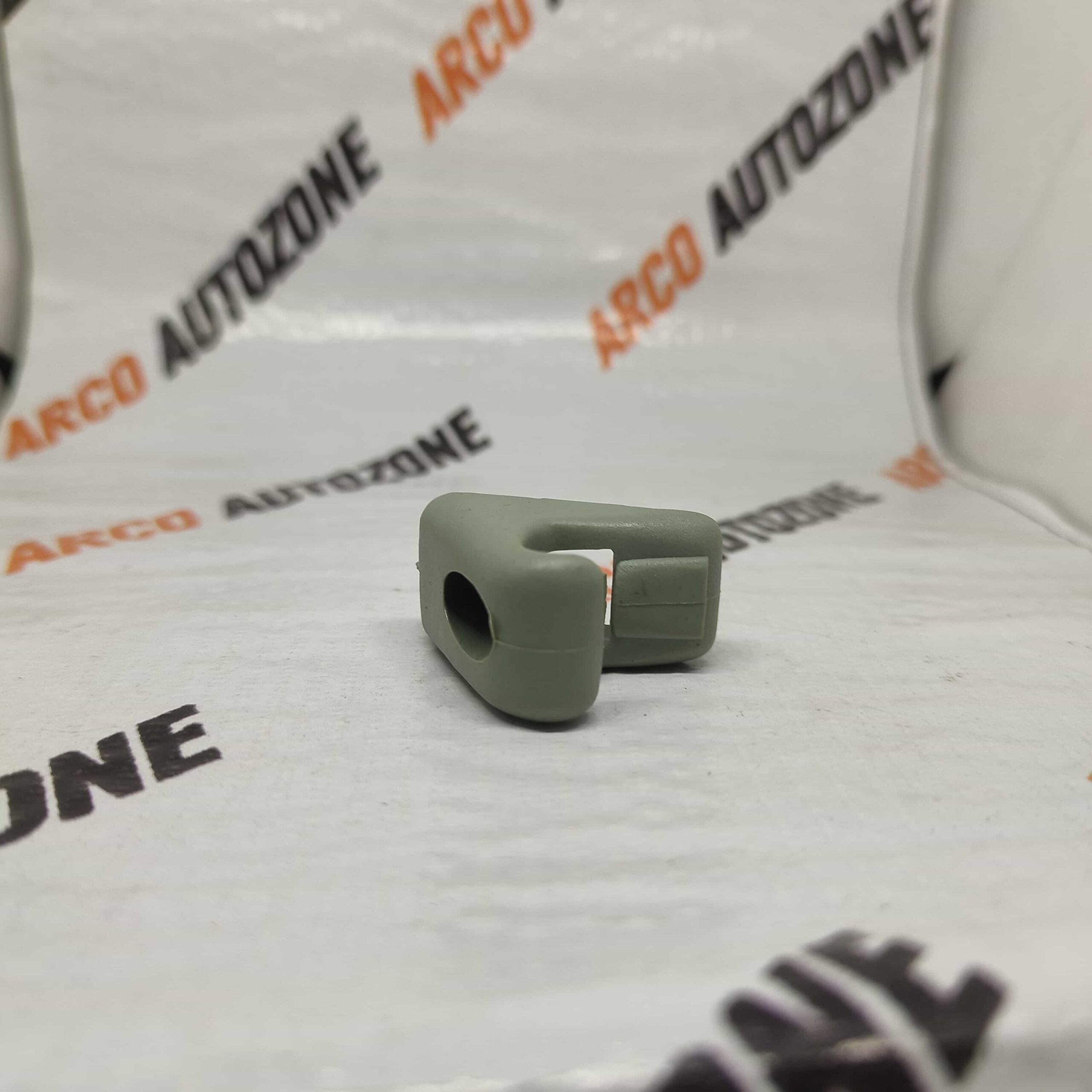 SUN VISOR LOCK ETIOS 3811