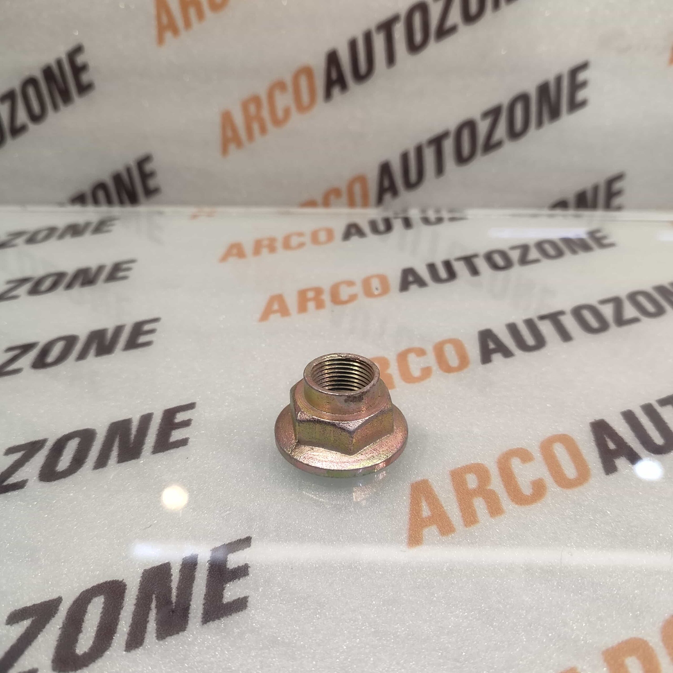 AXLE NUT EON KUV100 20MM