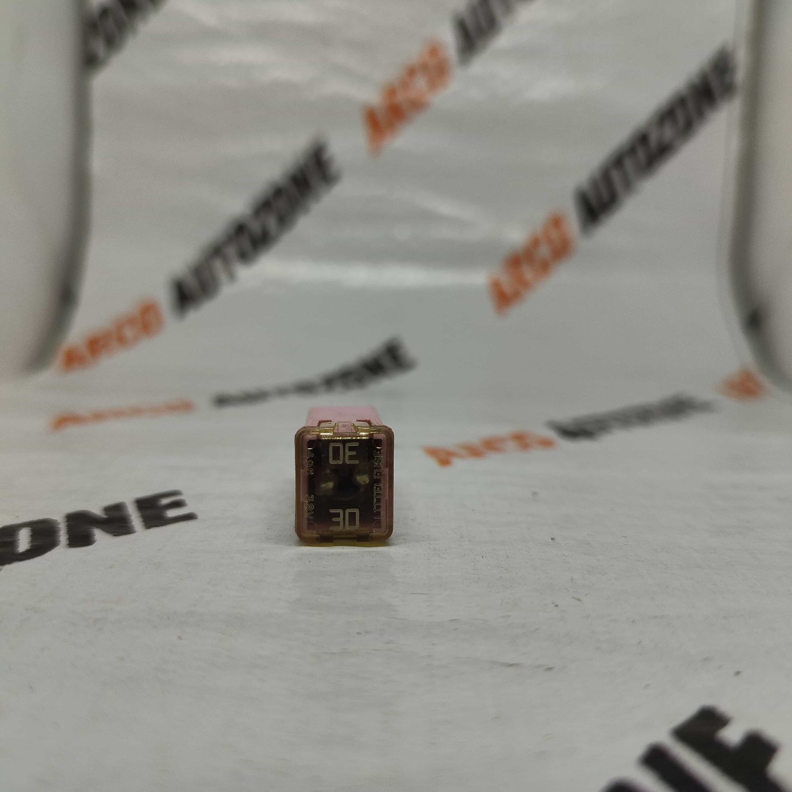 J CASE FUSE 30 AMP PINK