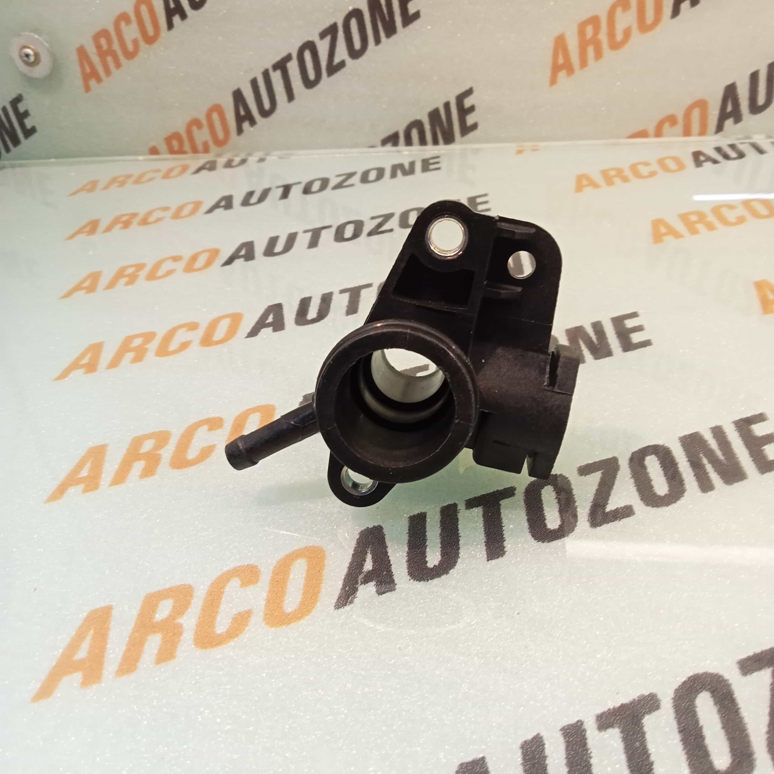 WATER PUMP ELBOW SUPERB LAURA JETTA 1.8 PETROL VIKA 06J121132G