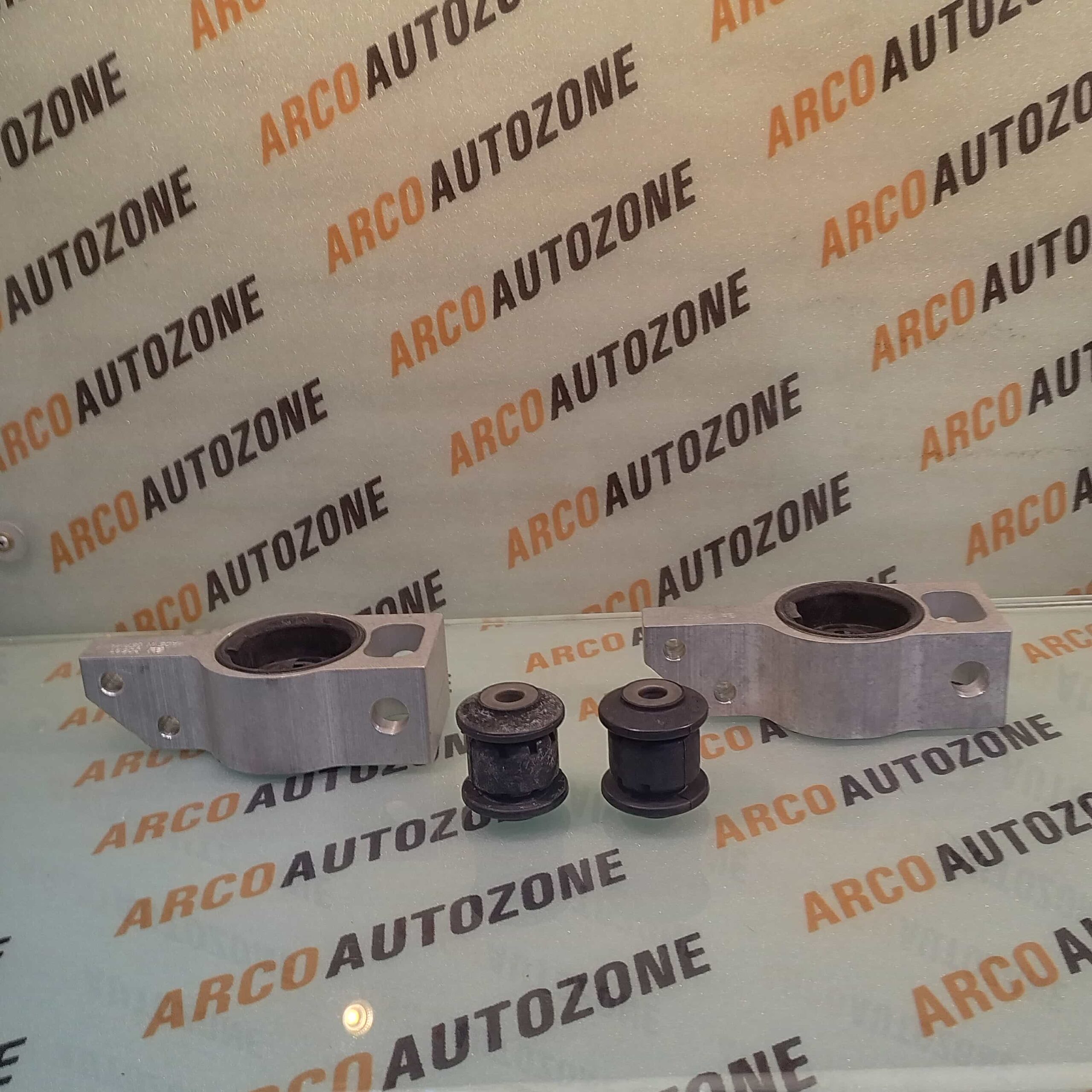 FRONT BUSH KIT LAURA T2 Q3 FEBI 3C0199231E 1K0407182