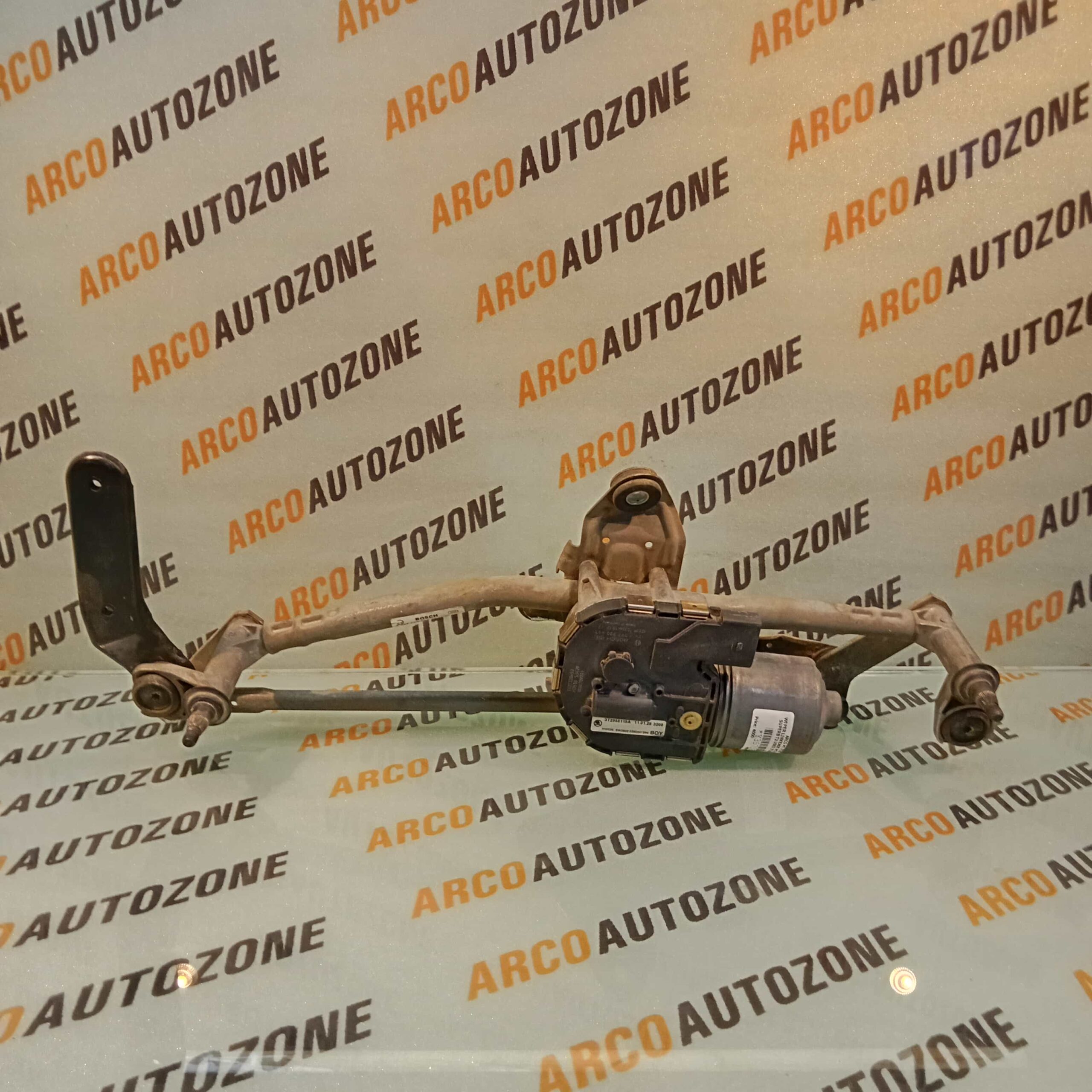 WIPER LINKEAGE WITH MOTOR SUPERB T2 USED 3T2955119A