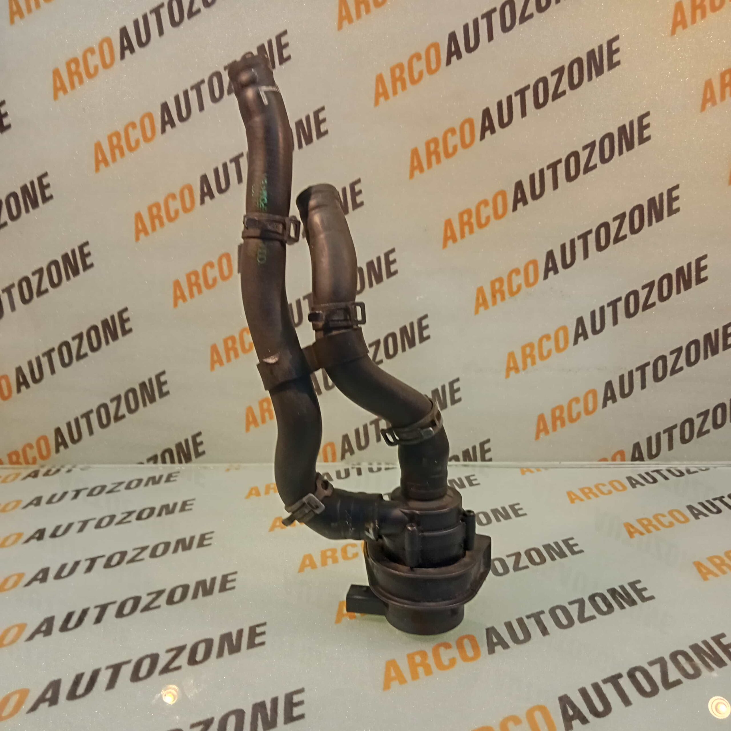 ADDITIONAL WATER PUMP ELECTRIC SUPER LAURA T2 1.8 PETROL USED 309500210