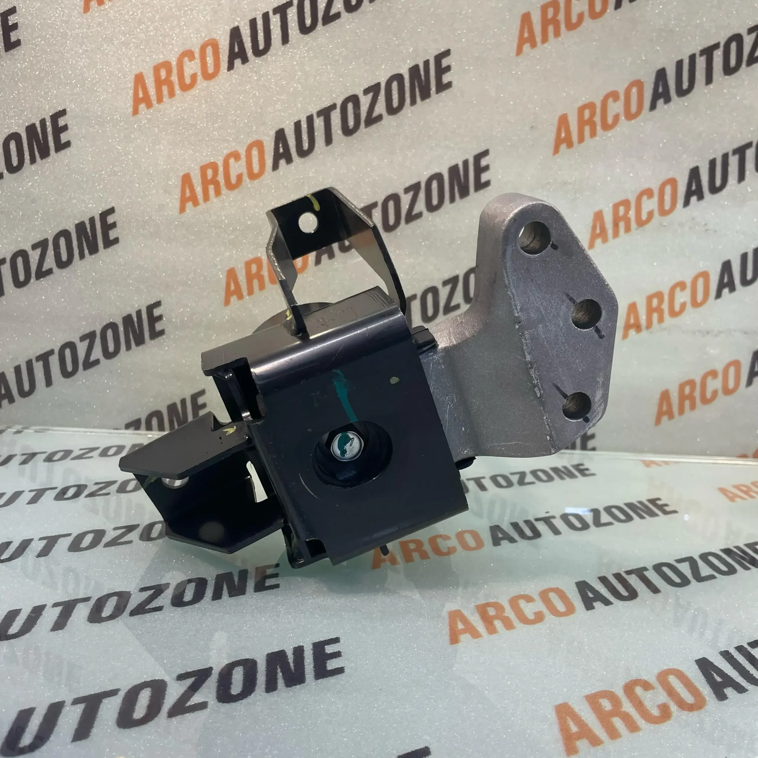 ENGINE MOUNTING RIGHT RITZ PETROL MGP 11610M83KA0