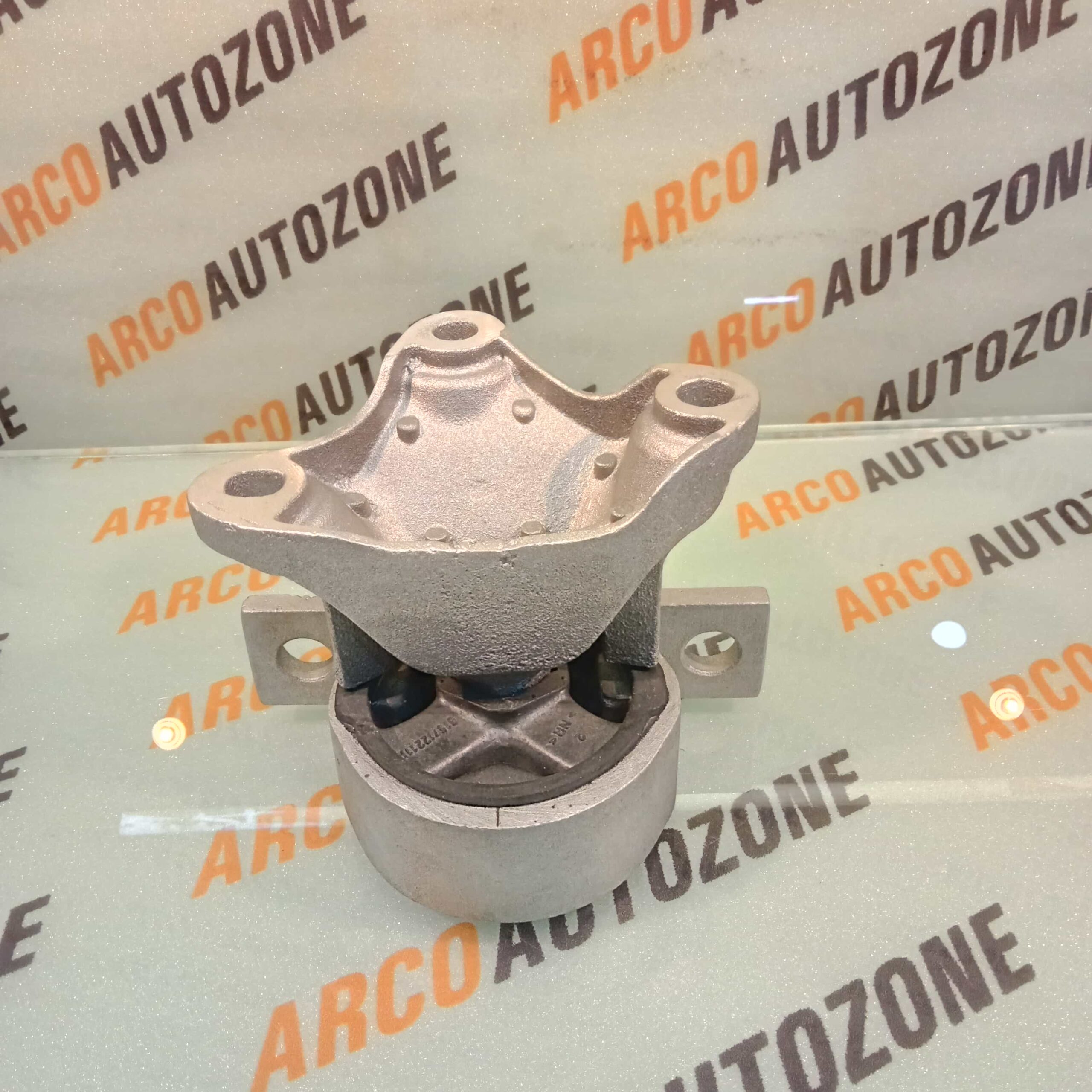 ENGINE MOUNTING LEFT TRIBER IMP