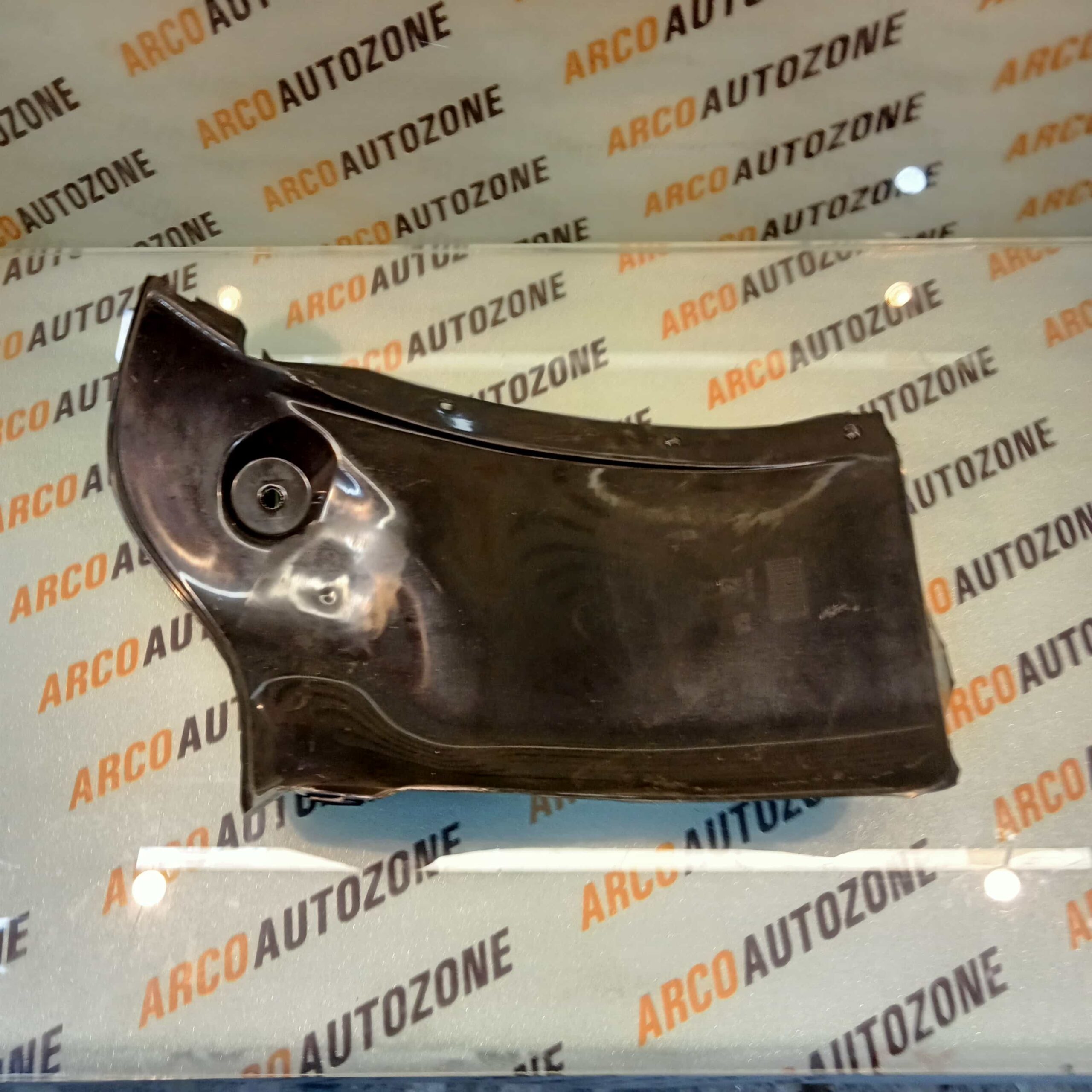 REAR FENDERLINING ELITE T1 LEFT ACC HY022111