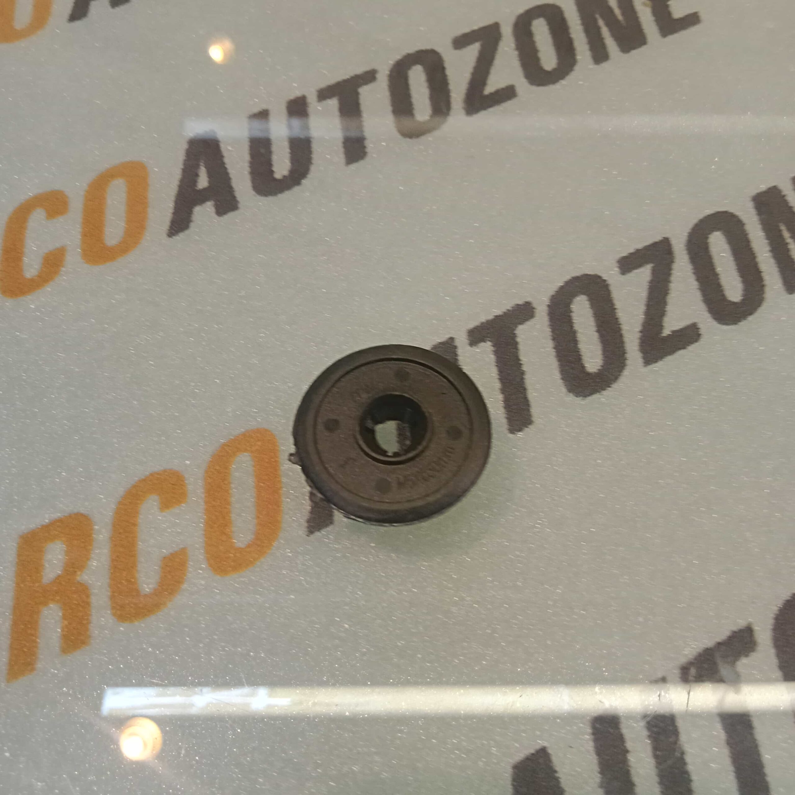 REAR FENDER LINING LOCK