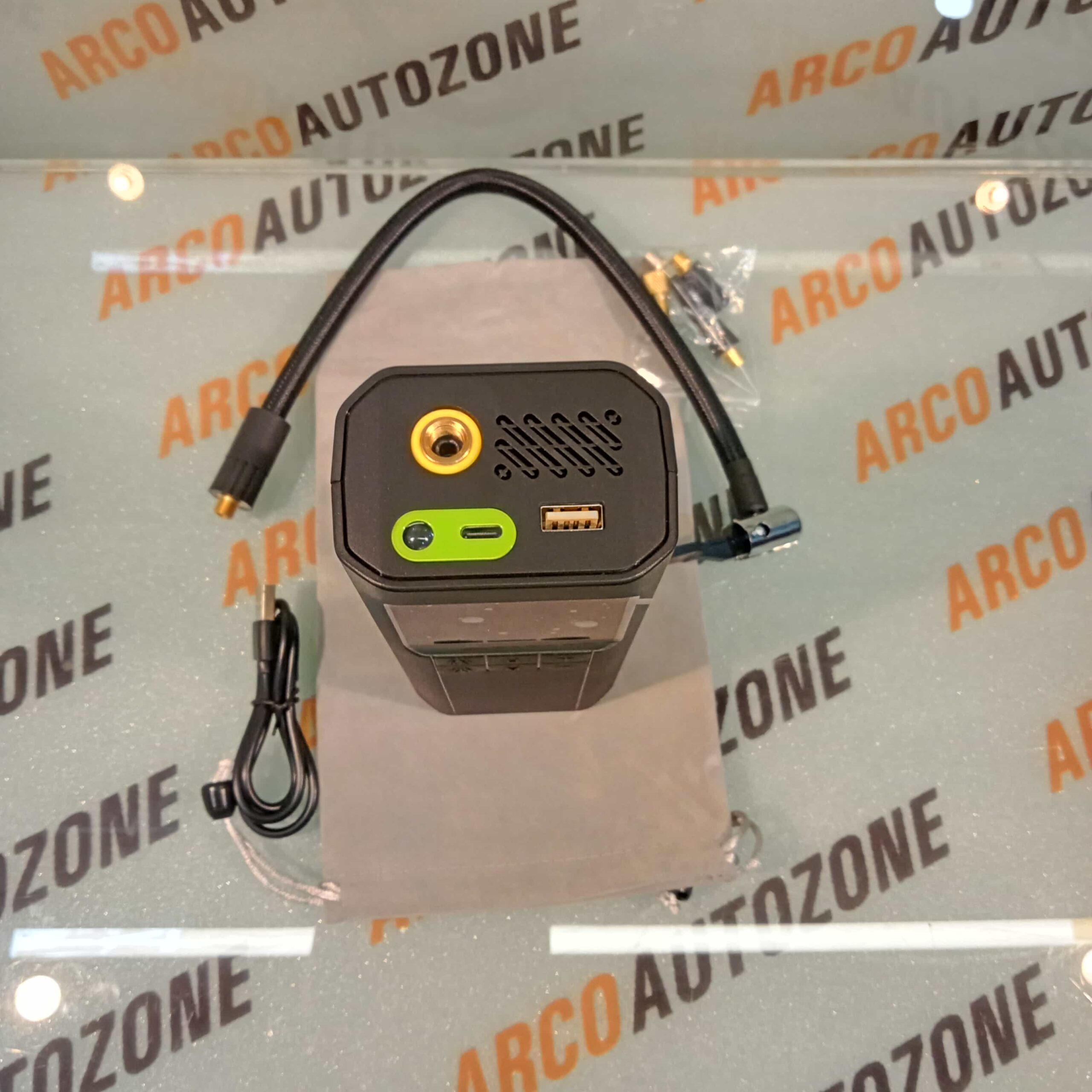 TYRE INFLATOR CHARGE WITH POWER BANK 12000 MAH 150 PSI