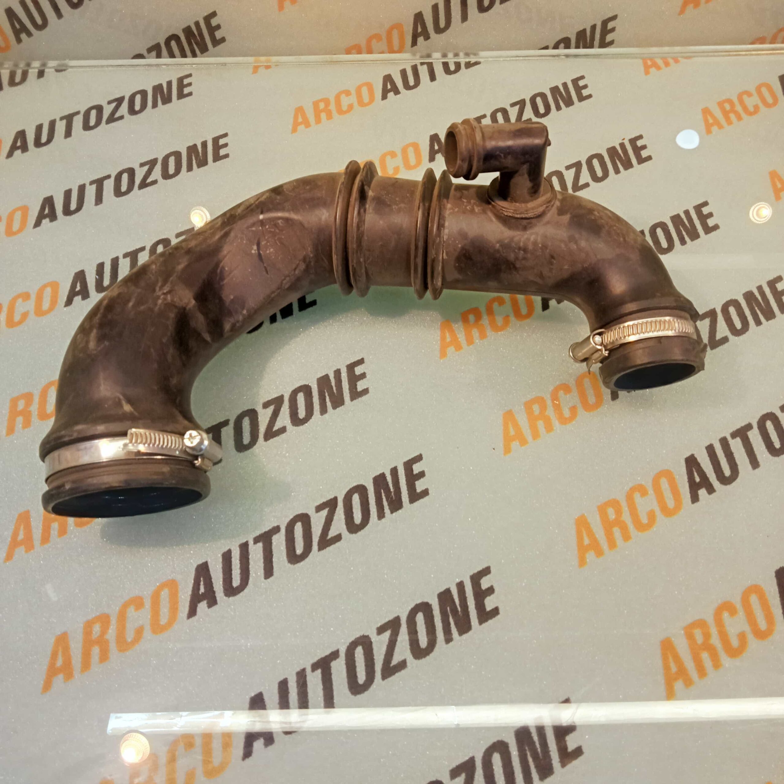 AIR DUCT HOSE DUSTER TERRANO MICRA SUNNY SCALA PULSE 85 IMP 8200331958