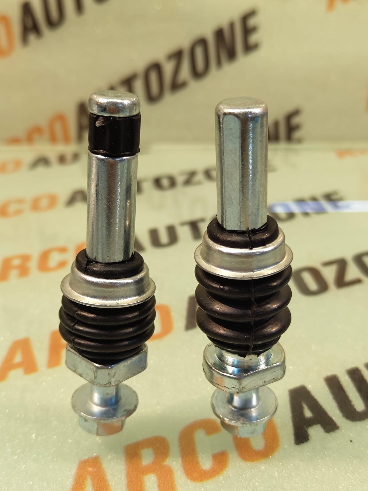 CALIPER PIN HECTOR DL1611