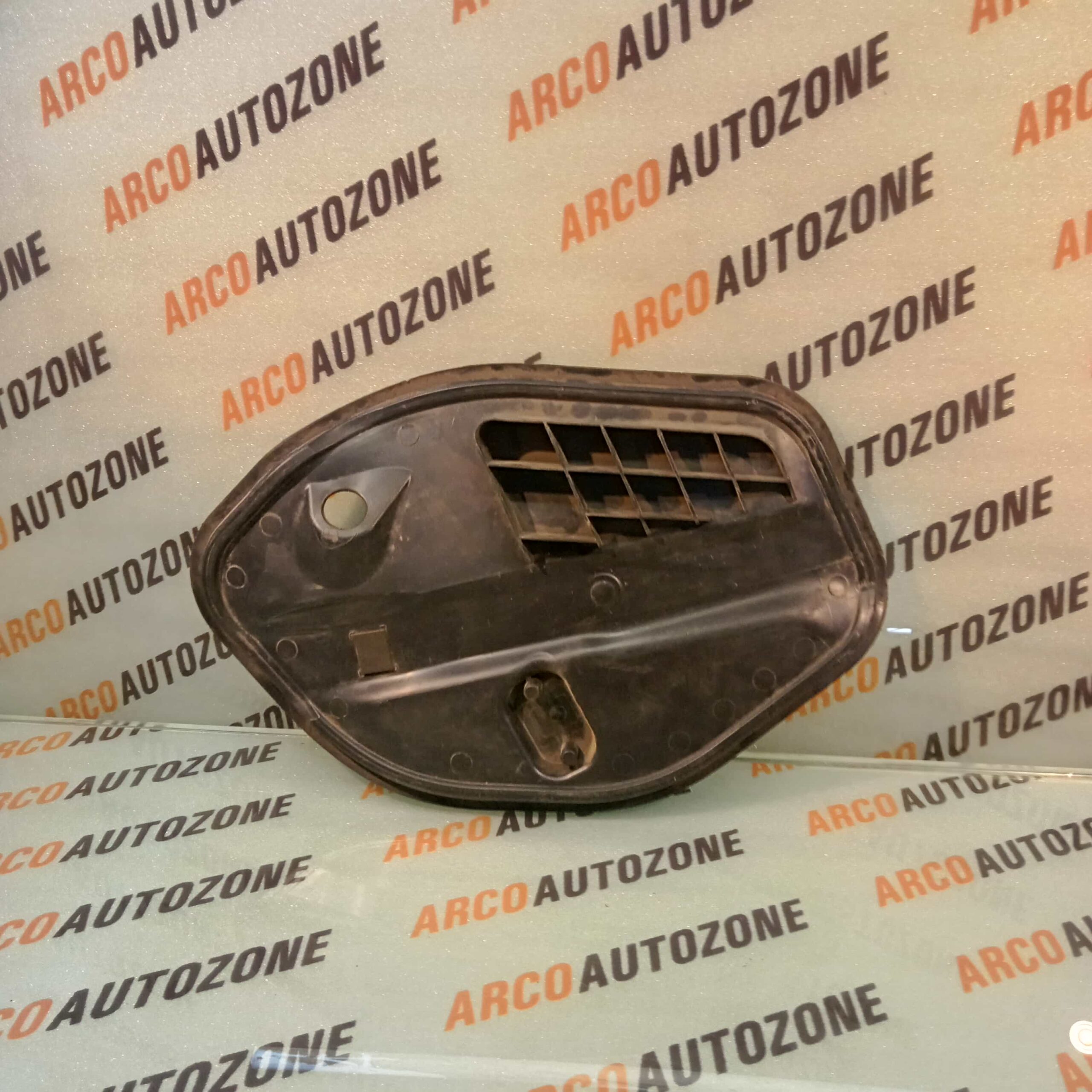 DOOR PLATE POLO FRONT LEFT VW 6R4837915