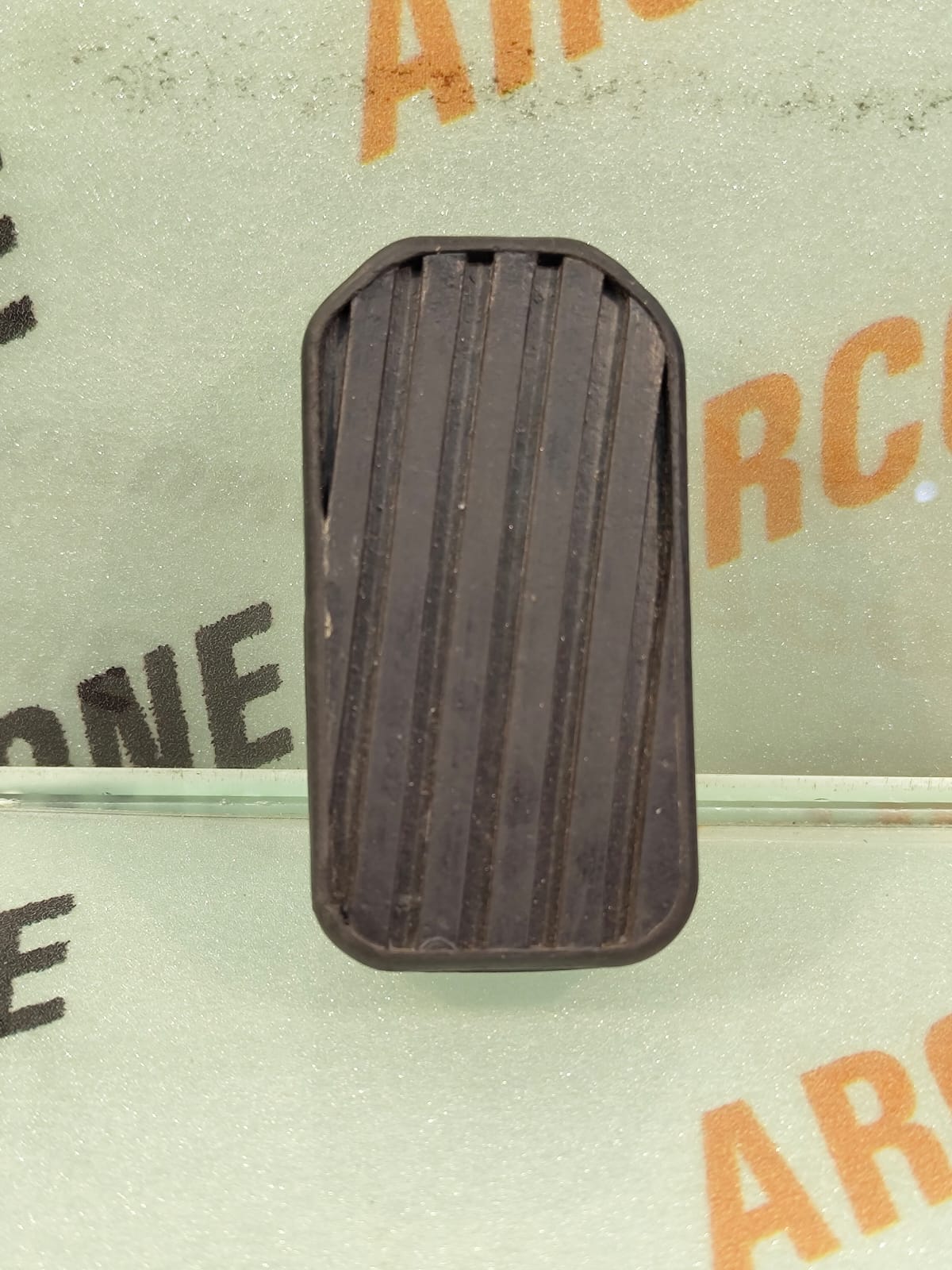ACCELATOR RUBBER SIERRA
