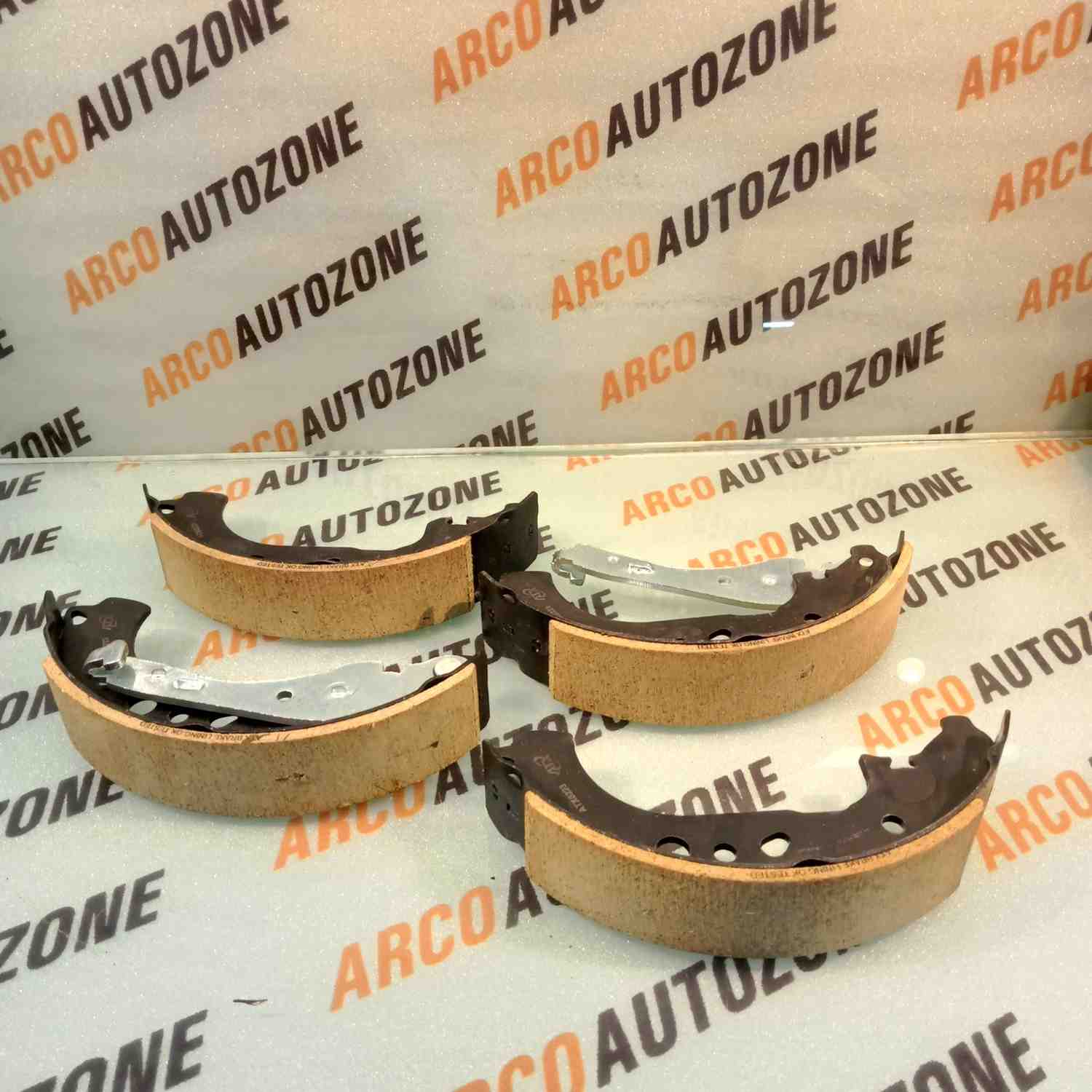 BRAKE SHOE DUSTER T3 18 IMP 440607862R