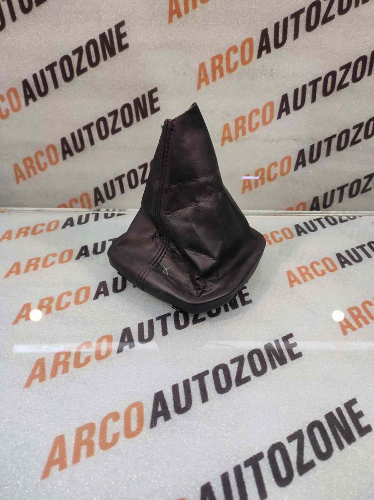 GEAR LEVER BOOT GRAND XCENT IMP