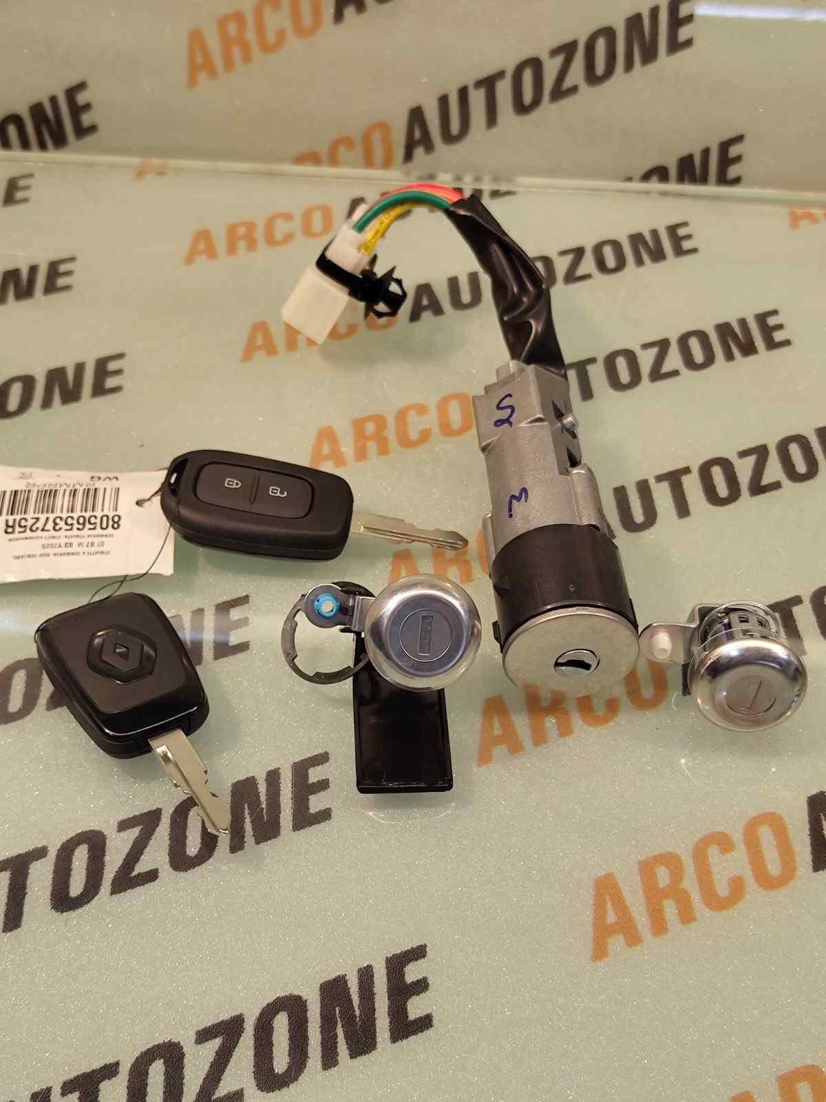 LOCK SET KWID WITH REMOTE 805653725R