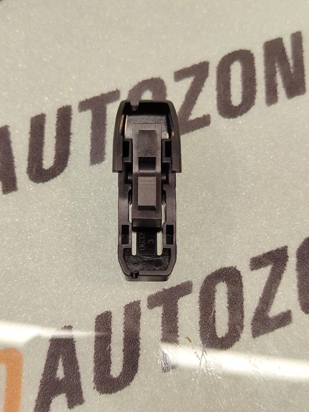 WIPER ADAPTOR M18