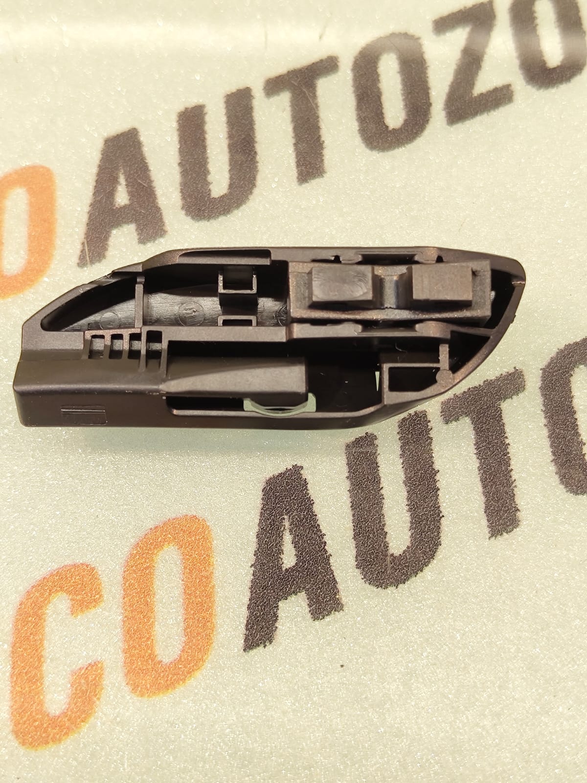 WIPER ADAPTOR M17