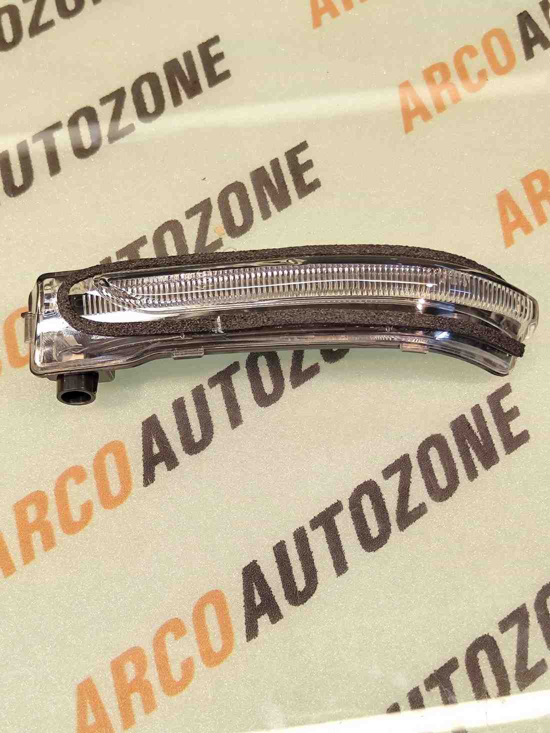 SIDE MIRROR INDICATOR CARENS RIGHT IMP 87624DY120