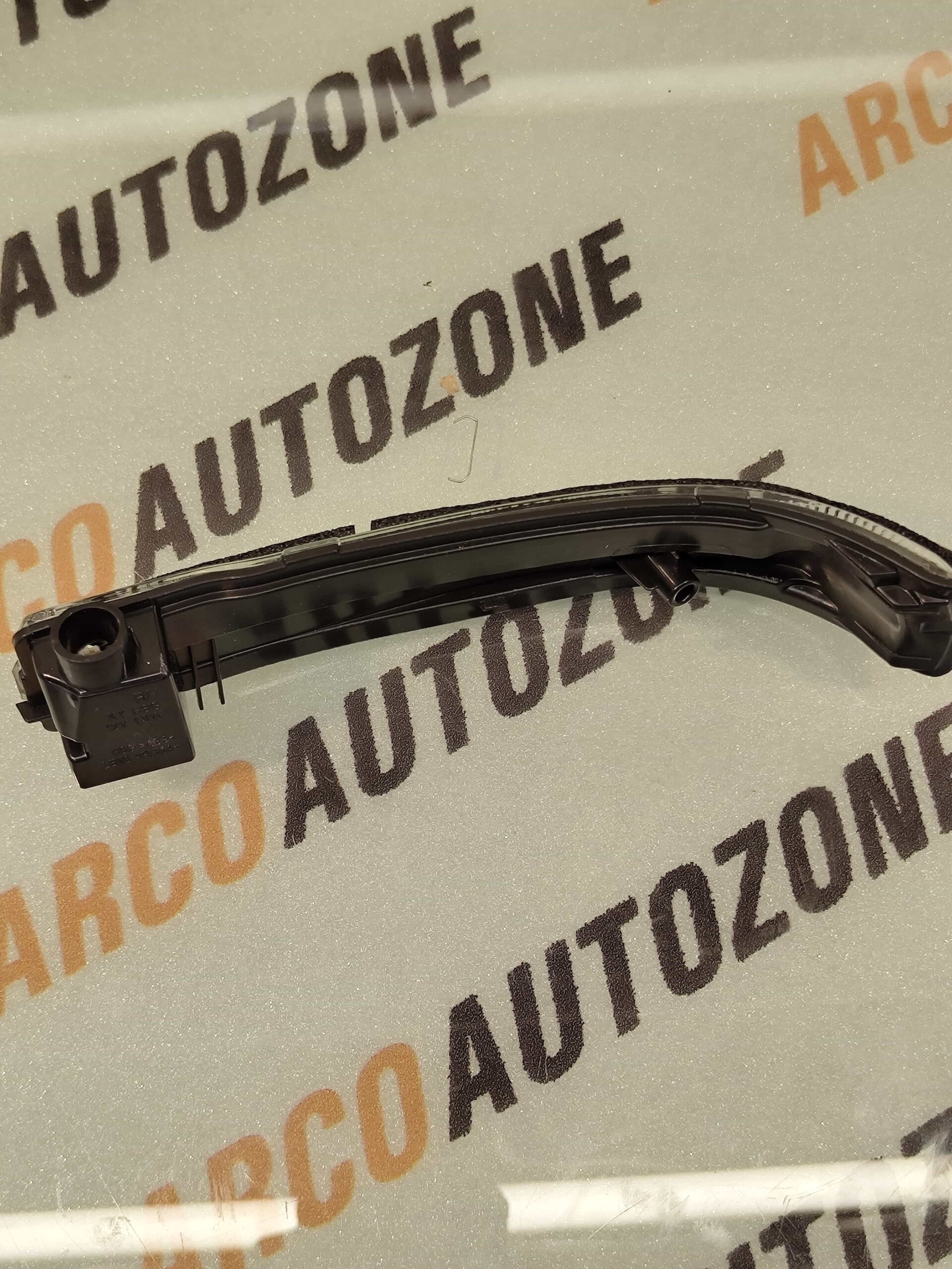 SIDE MIRROR INDICATOR CARENS RIGHT IMP 87624DY120