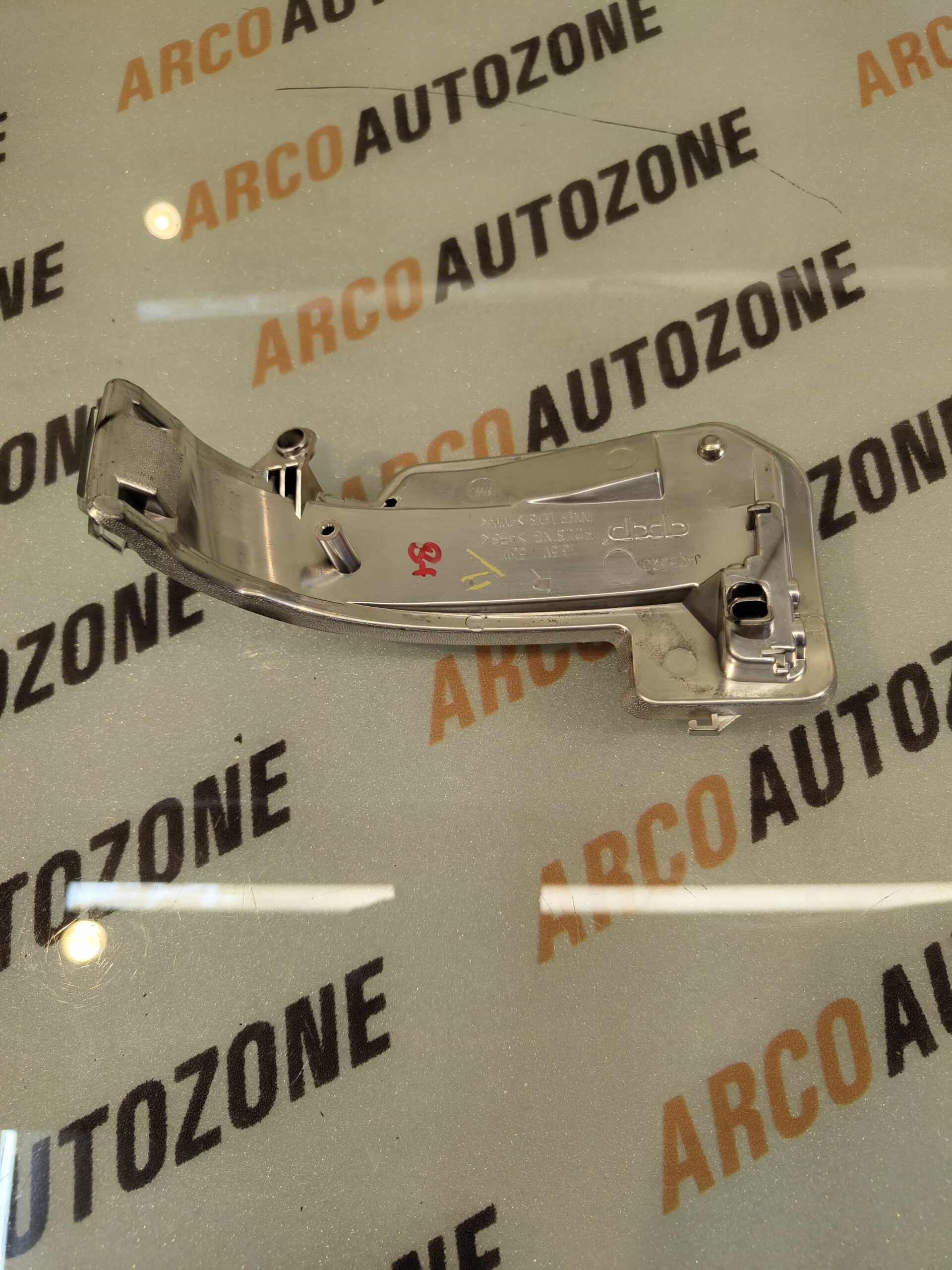 SIDE MIRROR INDICATOR CRYSTA FORTUNER HILUX CHR RIGHT IMP