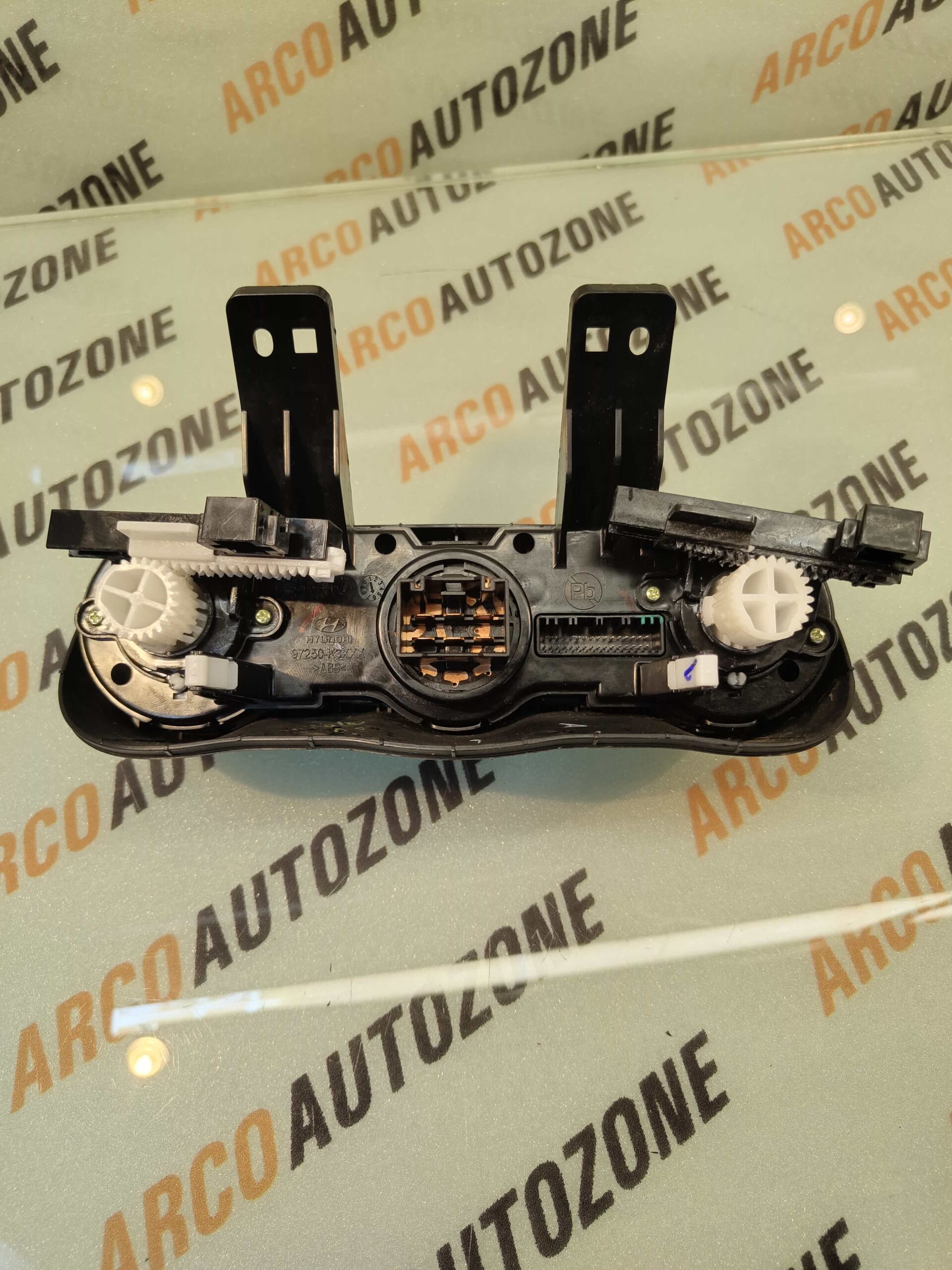 AC PANEL VENUE MANUAL 97250K3
