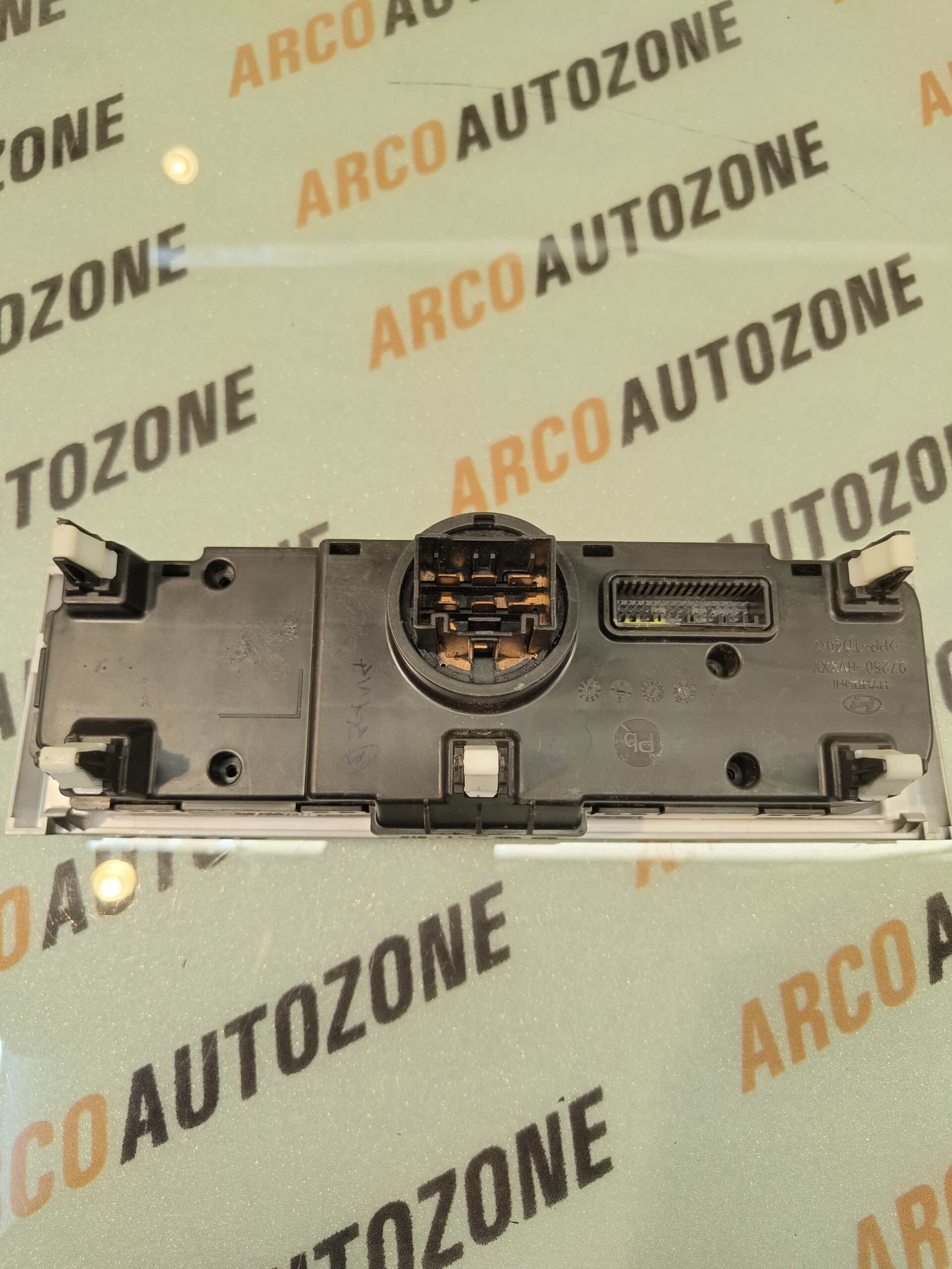 AC PANEL CRETA 20 SEMI AUTO 97250BV