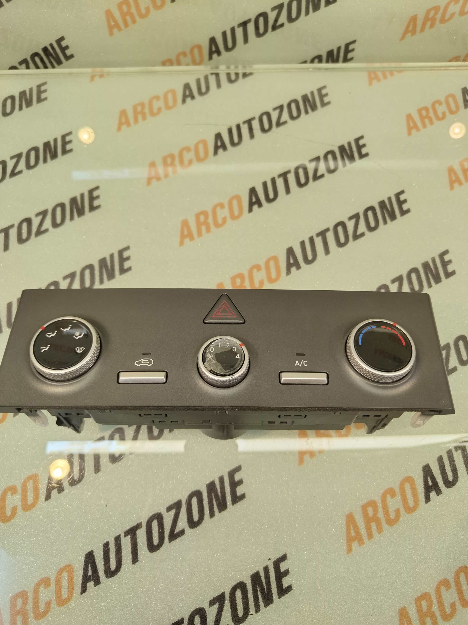 AC PANEL CRETA 20 SEMI AUTO 97250BV