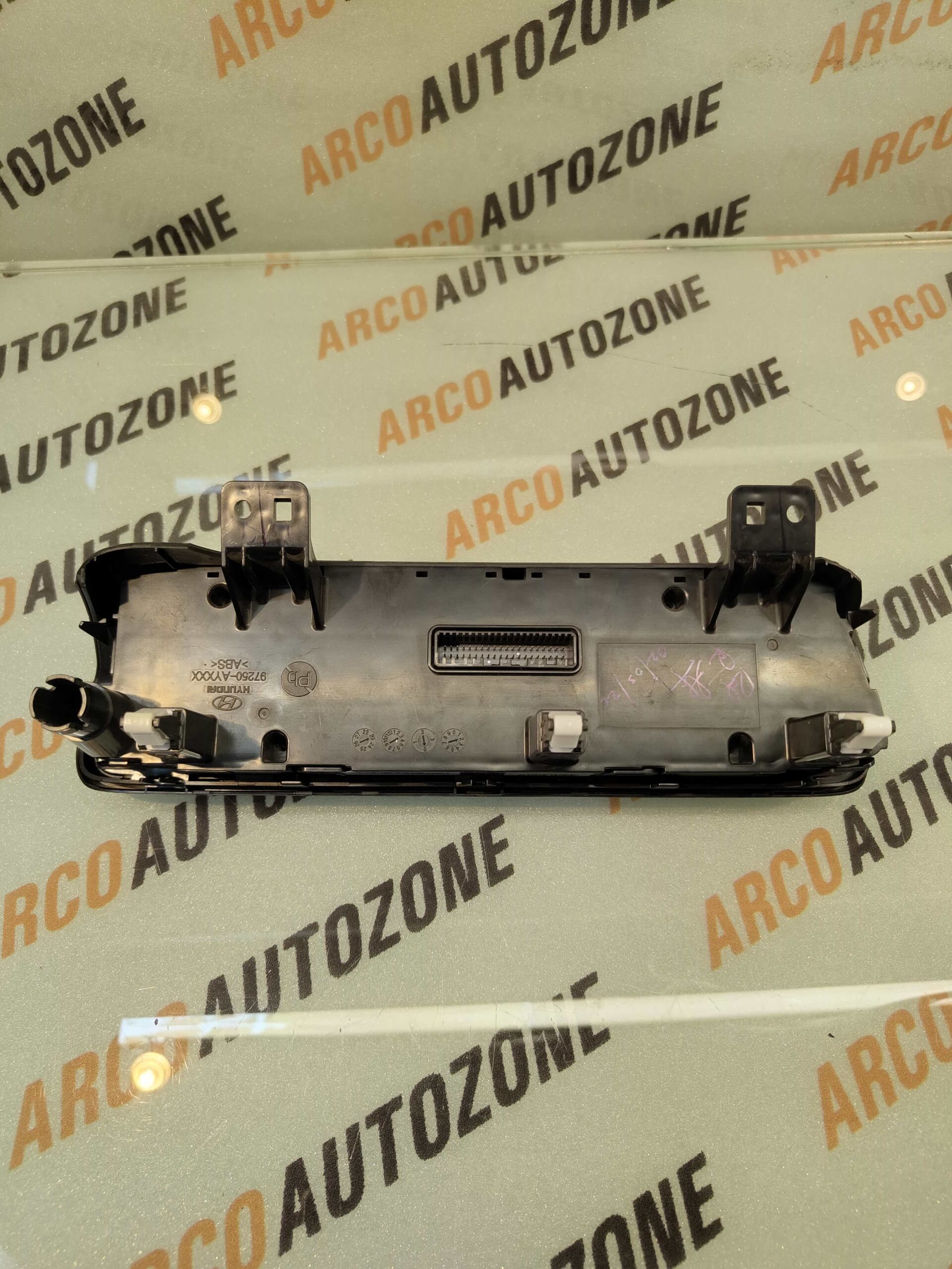 AC PANEL VERNA 24 AUTO 97250AY