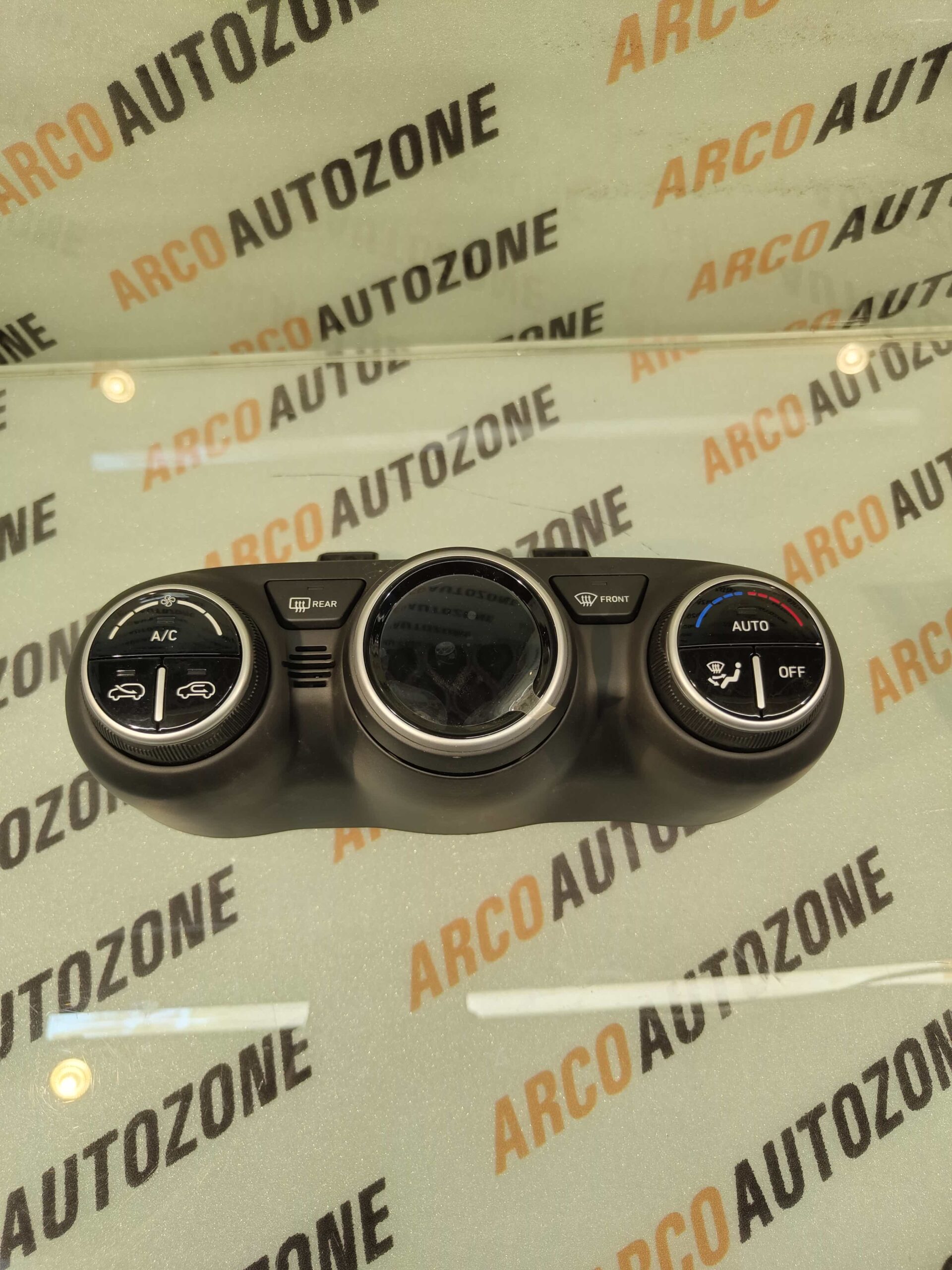 AC PANEL VENUE AUTO 97250K3