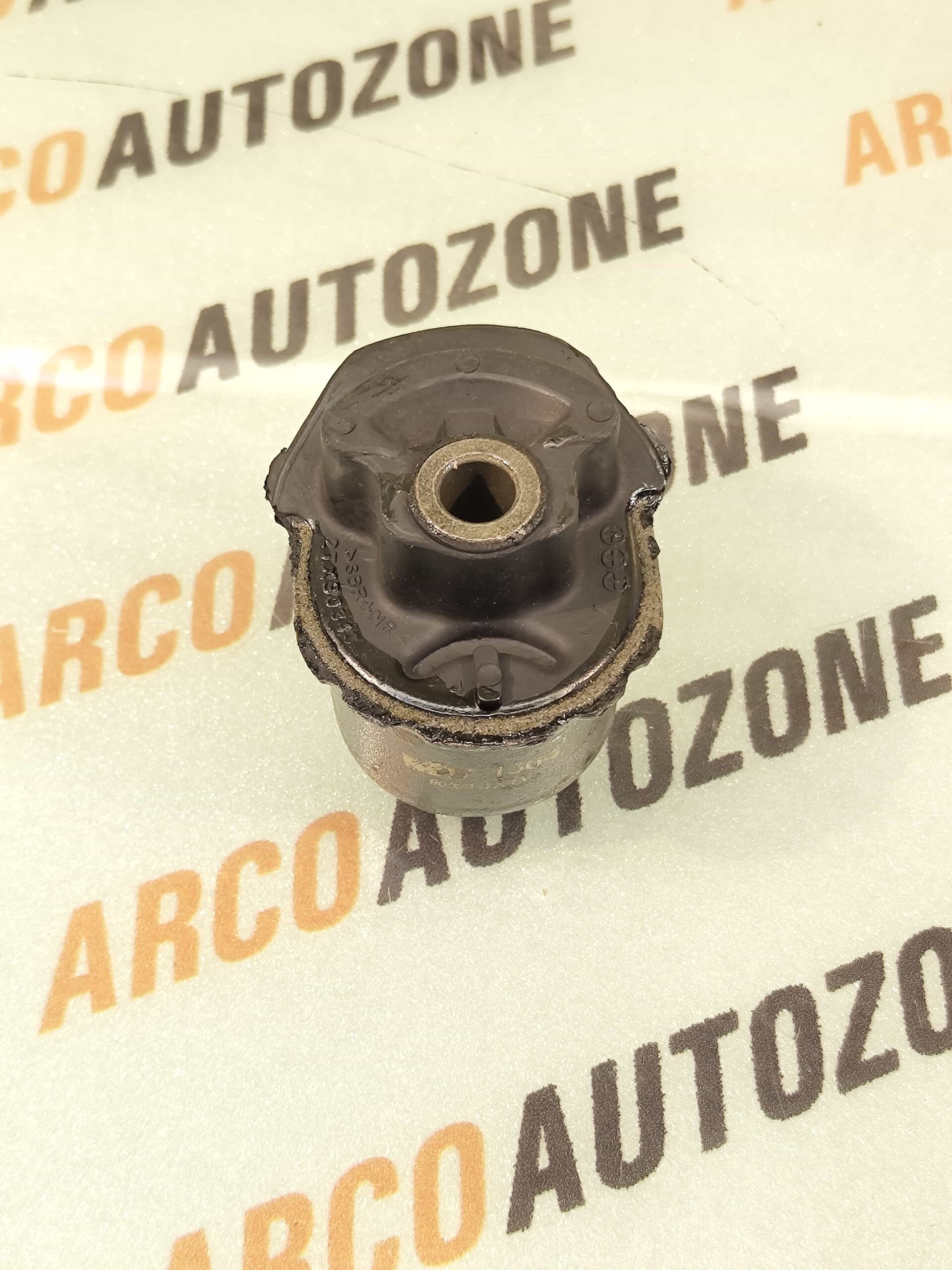 DEAD AXLE BUSH ETIOS VIR 45121364