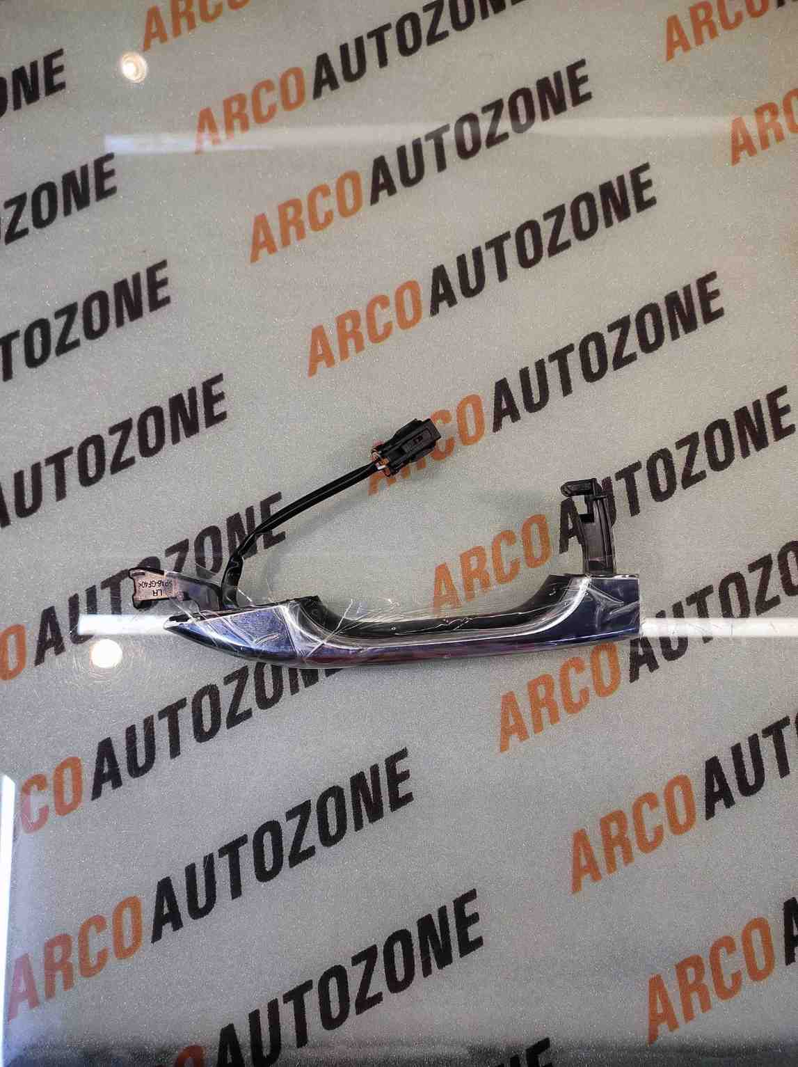 OUTER HANDLE GRAND XCENT FRONT LEFT WITH SENOR CHROME IMP 82651B4200