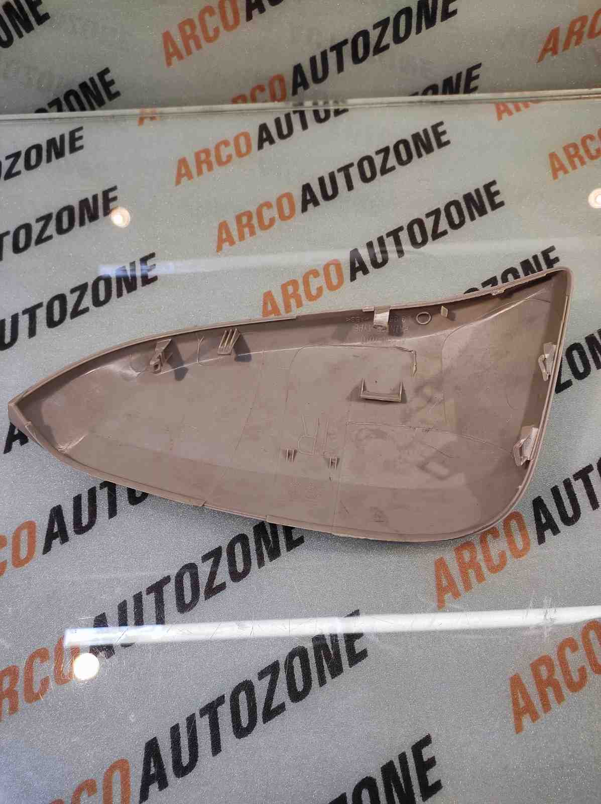 SIDE MIRROR COVER CRYSTA FORTUNER 16 HILUX RIGHT PAINT 87915VT900