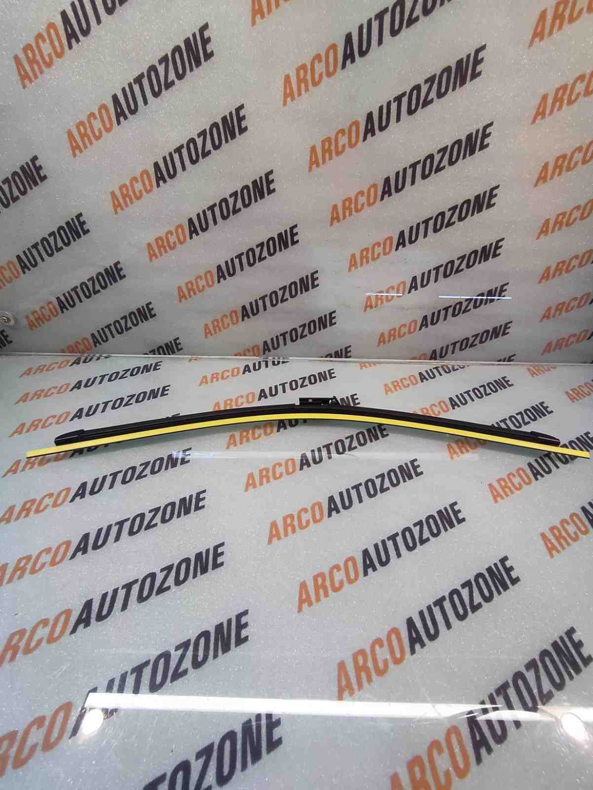 WIPER BLADE RIGHT HECTOR XUV 700 24 VALEO 589644