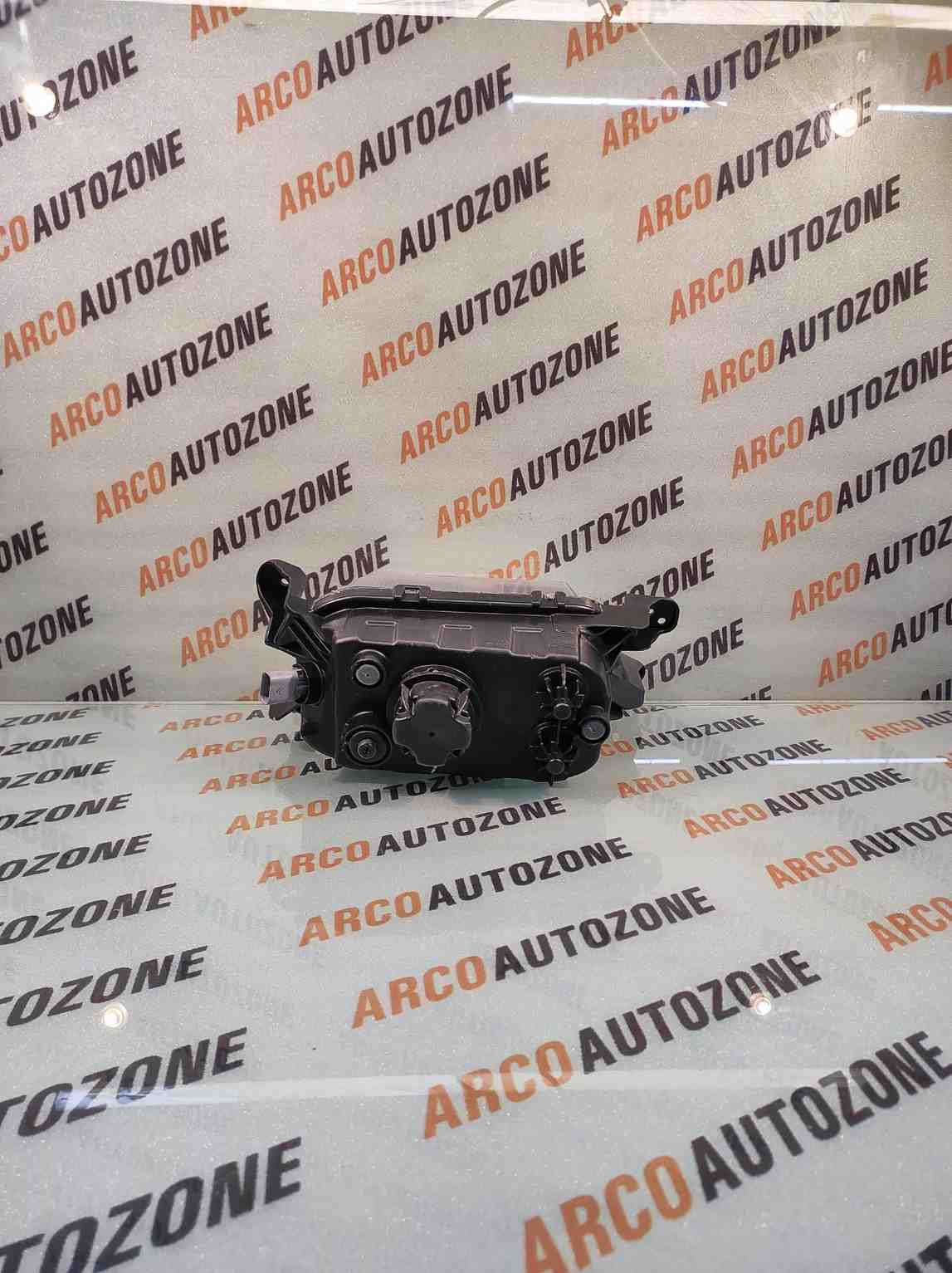FOG LAMP SELTOS 2ND LEFT GEN LOT 92201Q