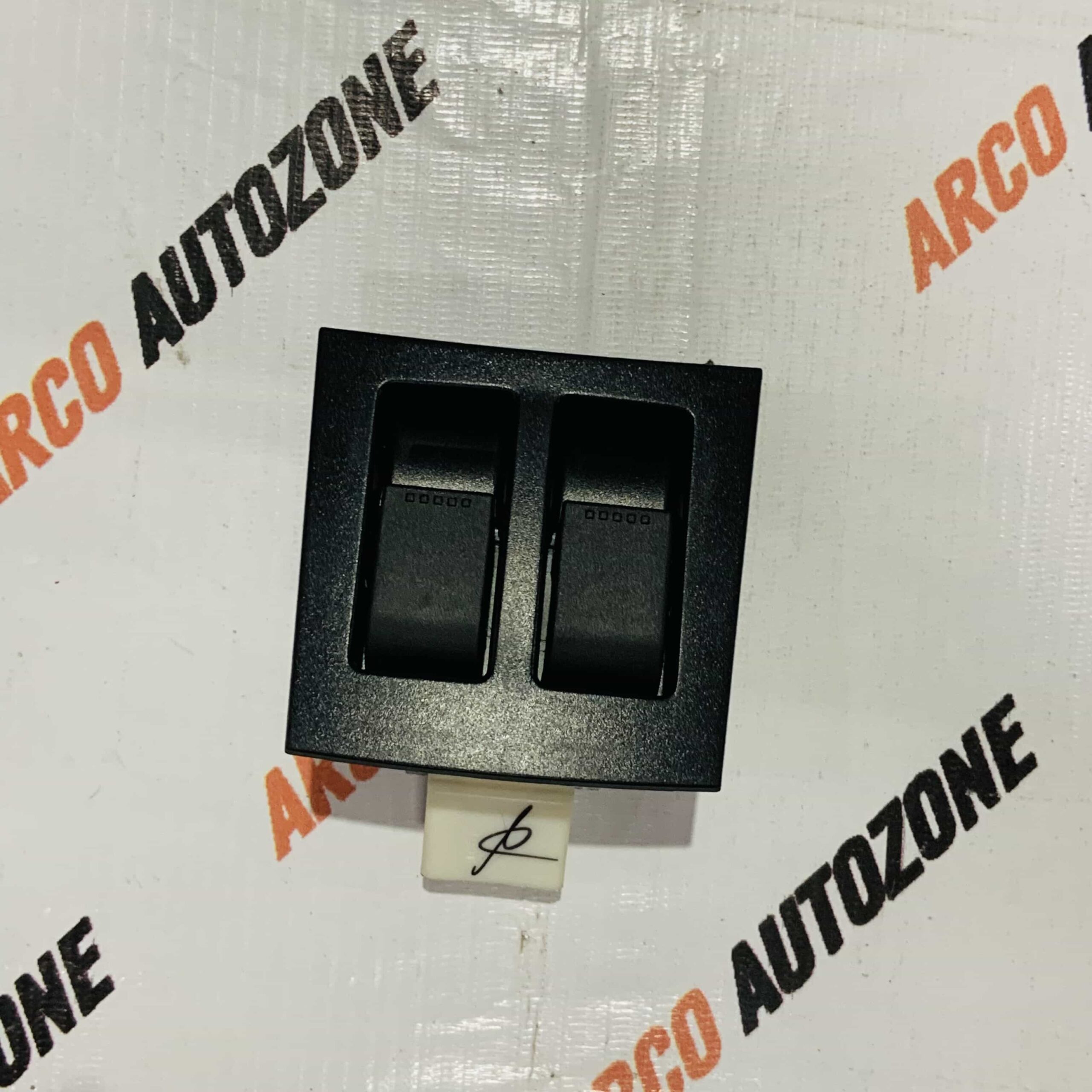 POWER WINDOW SWITCH MAIN ALTO 800 K10 MINDA S21114