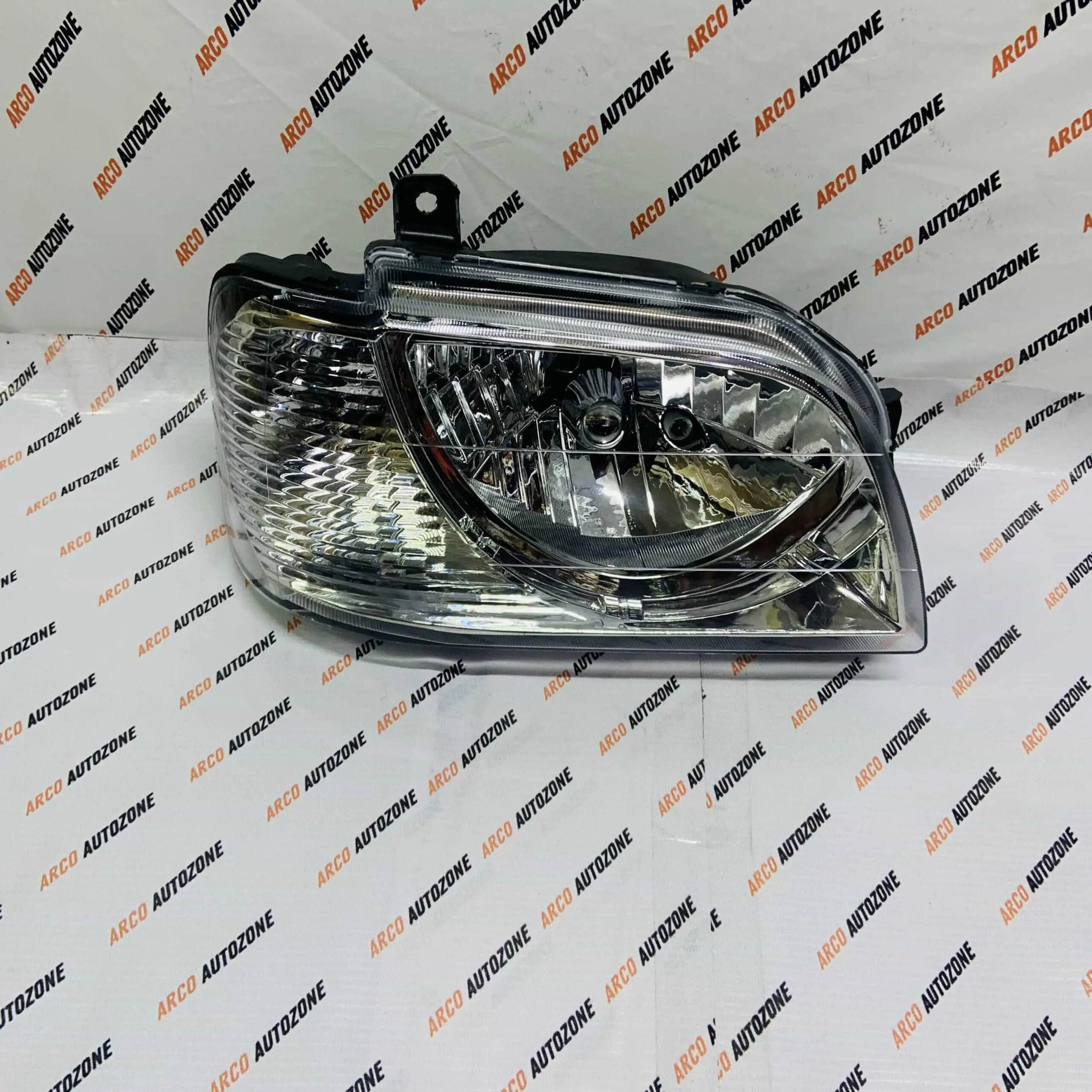 LIGHTING HEAD LIGHT EECO VERSA RIGHT LUM 027HLAEWMR