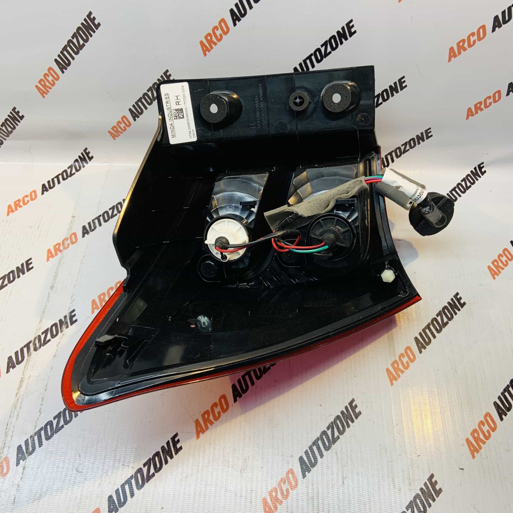 LIGHTING TAIL LIGHT SCROSS RIGHT MINDA 6633MA