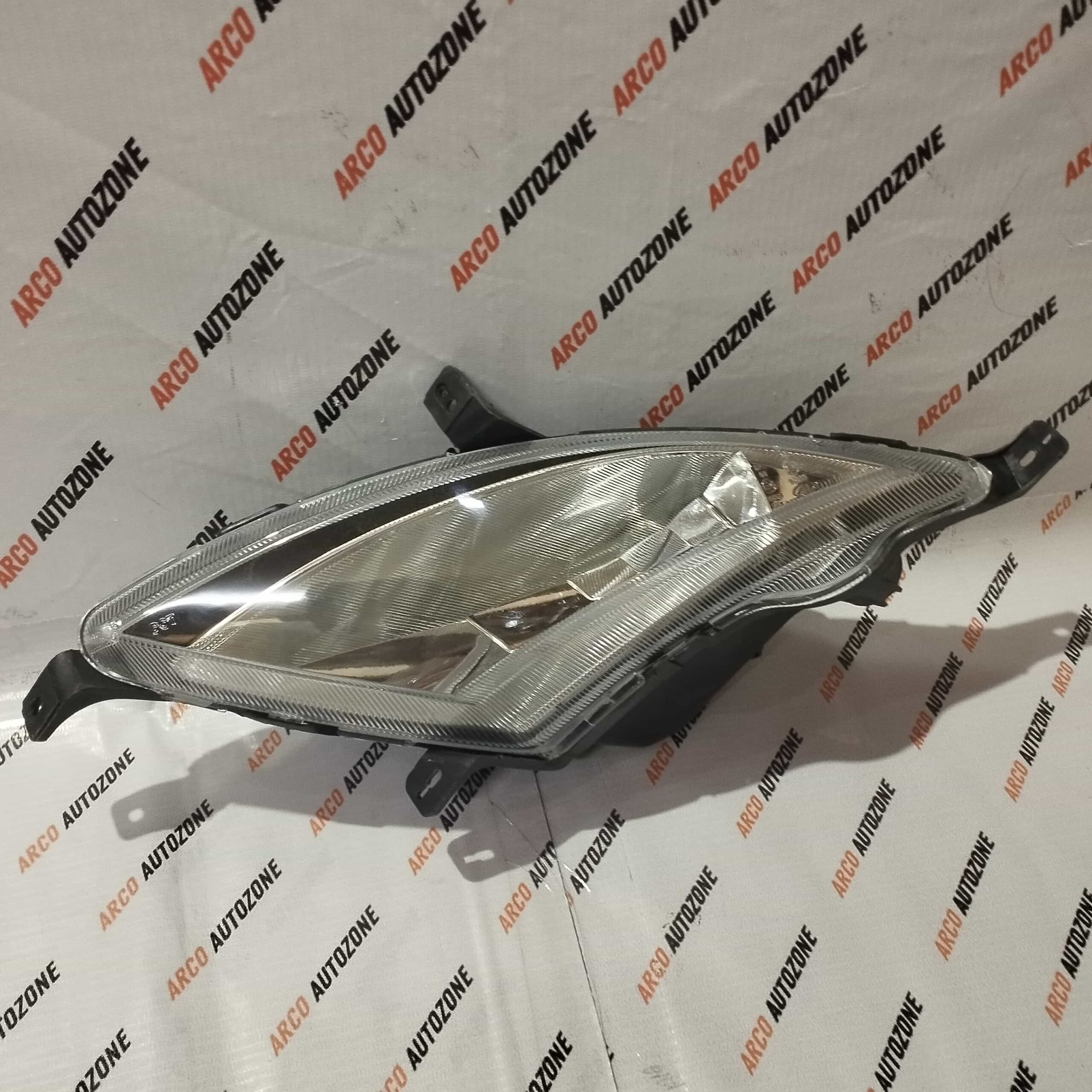 FOG LAMP  XUV 500 LEFT T1 MAHI 1701DAA00291N
